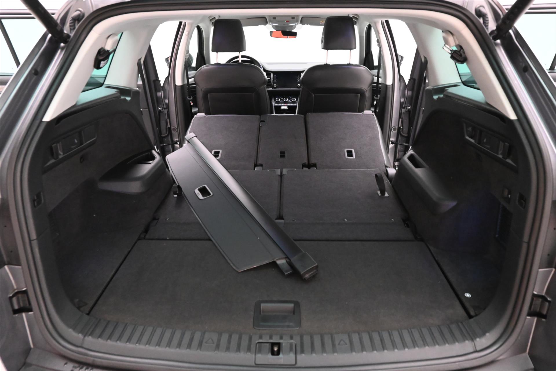 Hlavní fotografie vozu Škoda Kodiaq 2,0 TDI 110kW DSG 7MÍST Style Záruka až 5 let (13)