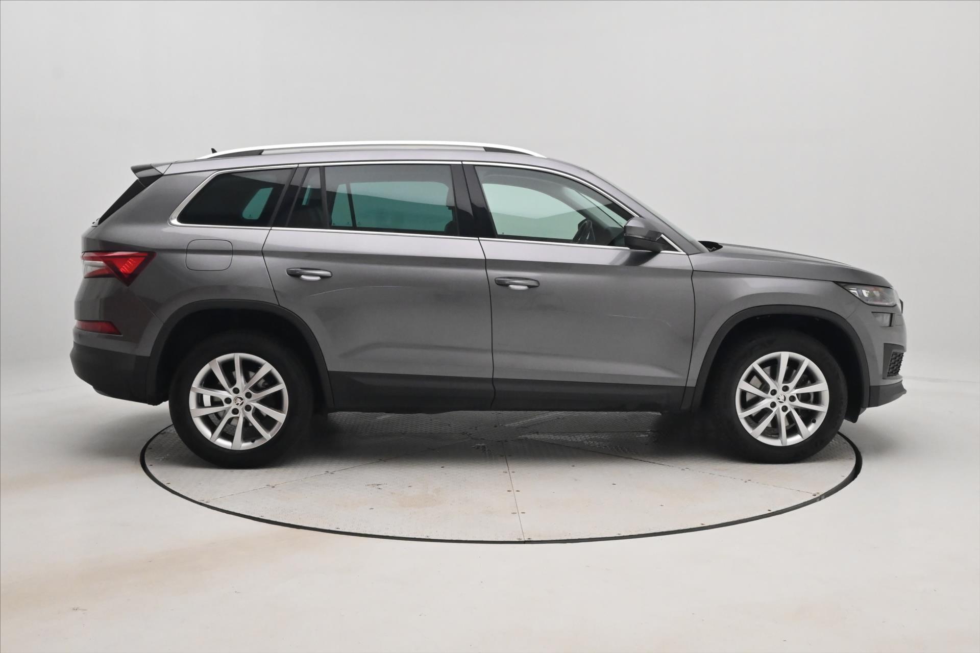 Main photo of the car Skoda Kodiaq 2.0 TDI 110kW DSG Style Warranty up to 5 years (4)