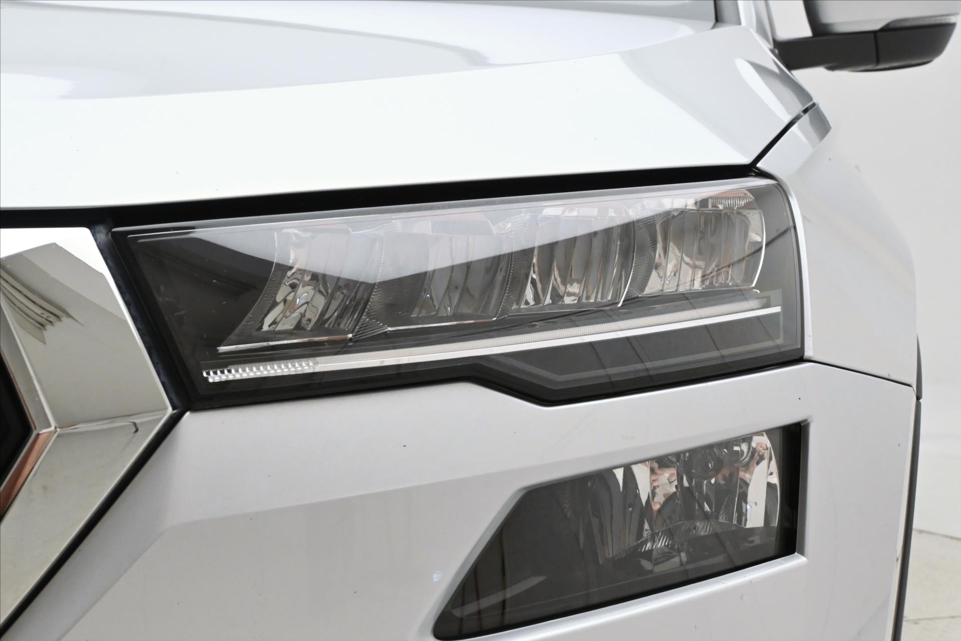 Hlavní fotografie vozu Škoda Karoq 2,0 TDI 85kW Ambition DSG Záruka až 5 let (29)