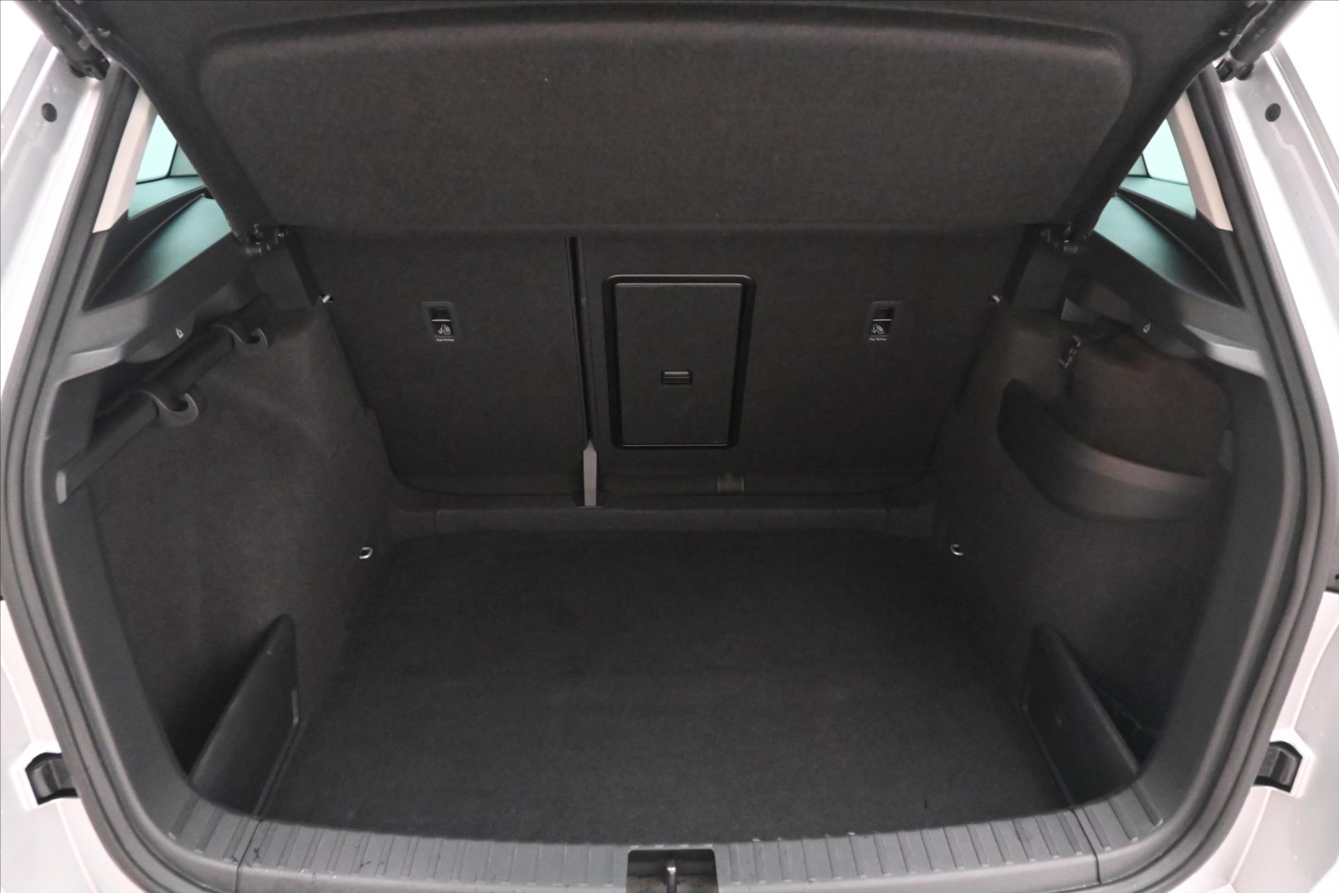Hlavní fotografie vozu Škoda Karoq 2,0 TDI 85kW DSG Ambition Záruka až 5 let (10)