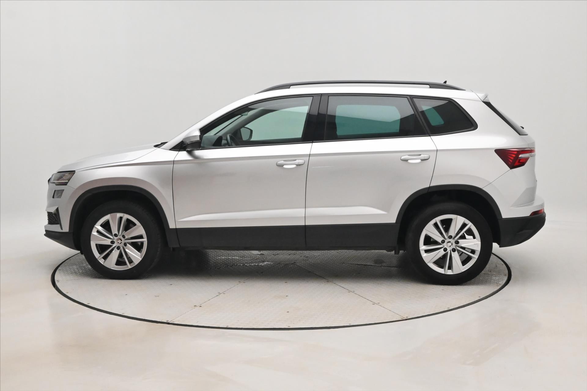 Hlavní fotografie vozu Škoda Karoq 2,0 TDI 85kW DSG VIRTUAL EL.KUFR Záruka až 5 let (9)