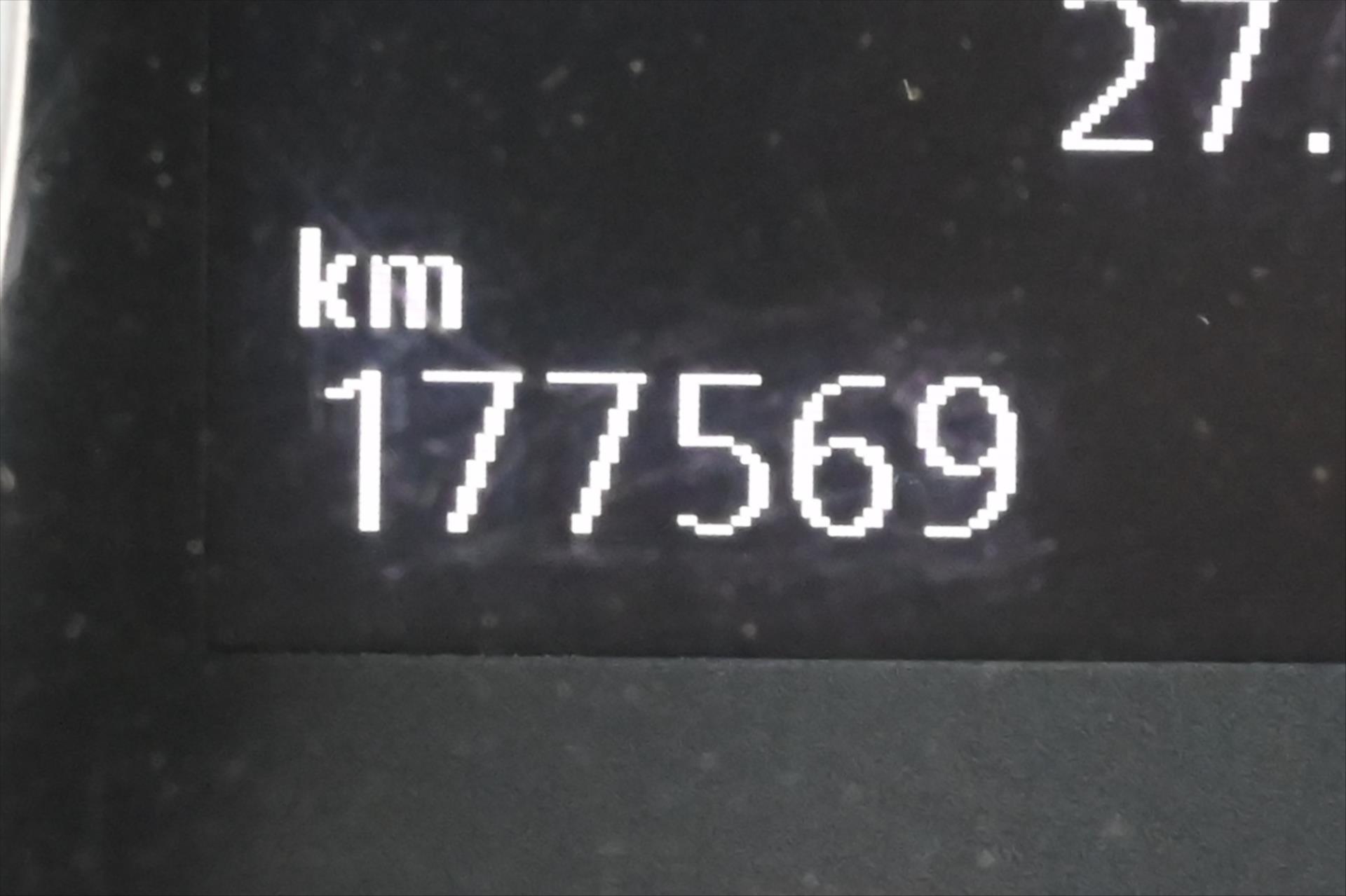Hlavní fotografie vozu Volkswagen Crafter 2,0 TDI 103kW L3H2 Záruka až 5 let (17)