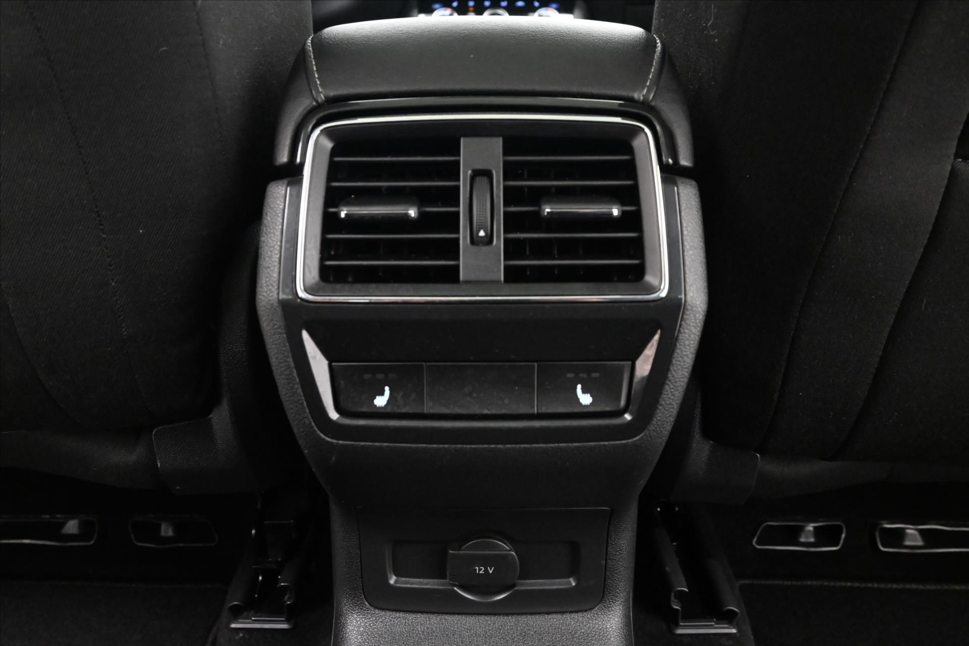 Main photo of the car Skoda Kodiaq 2.0 TDI 147 kW DSG 4x4 TOWING Warranty up to 5 years (22)