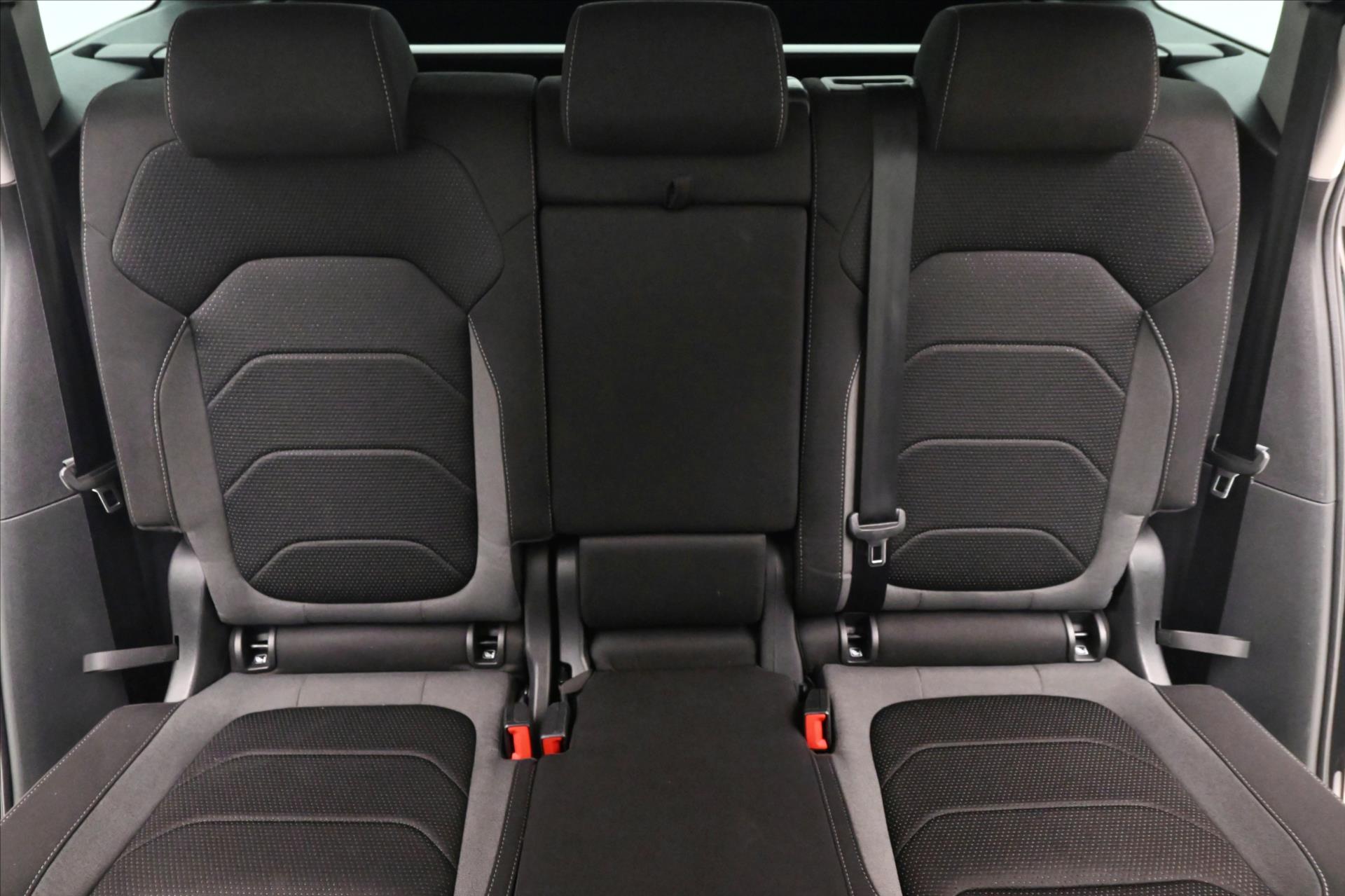 Hlavní fotografie vozu Škoda Kodiaq 2,0 TDI 147 kW DSG 4x4 Záruka až 5 let (29)