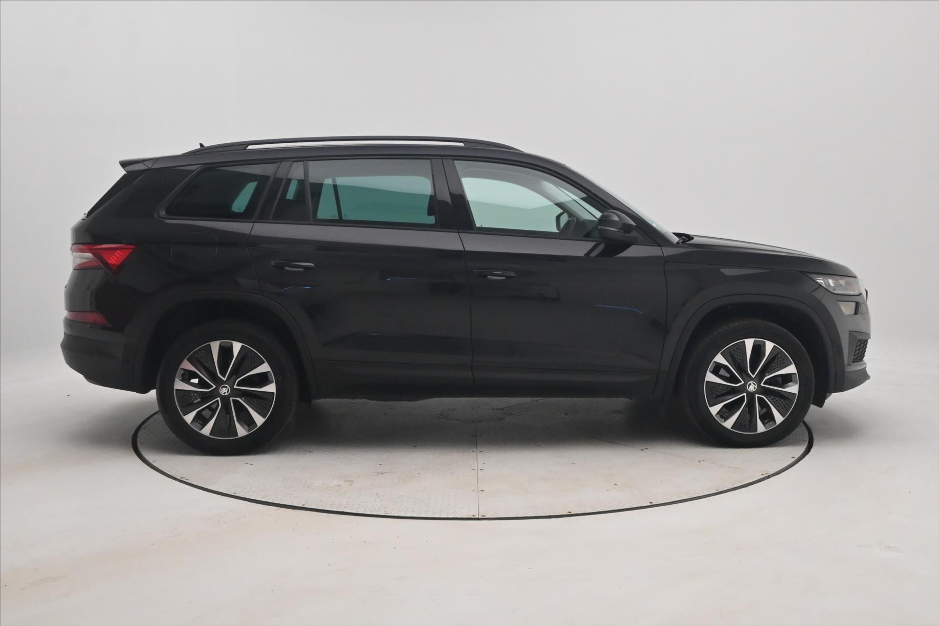 Hlavní fotografie vozu Škoda Kodiaq 2,0 TDI 147 kW DSG 4x4 Záruka až 5 let (4)