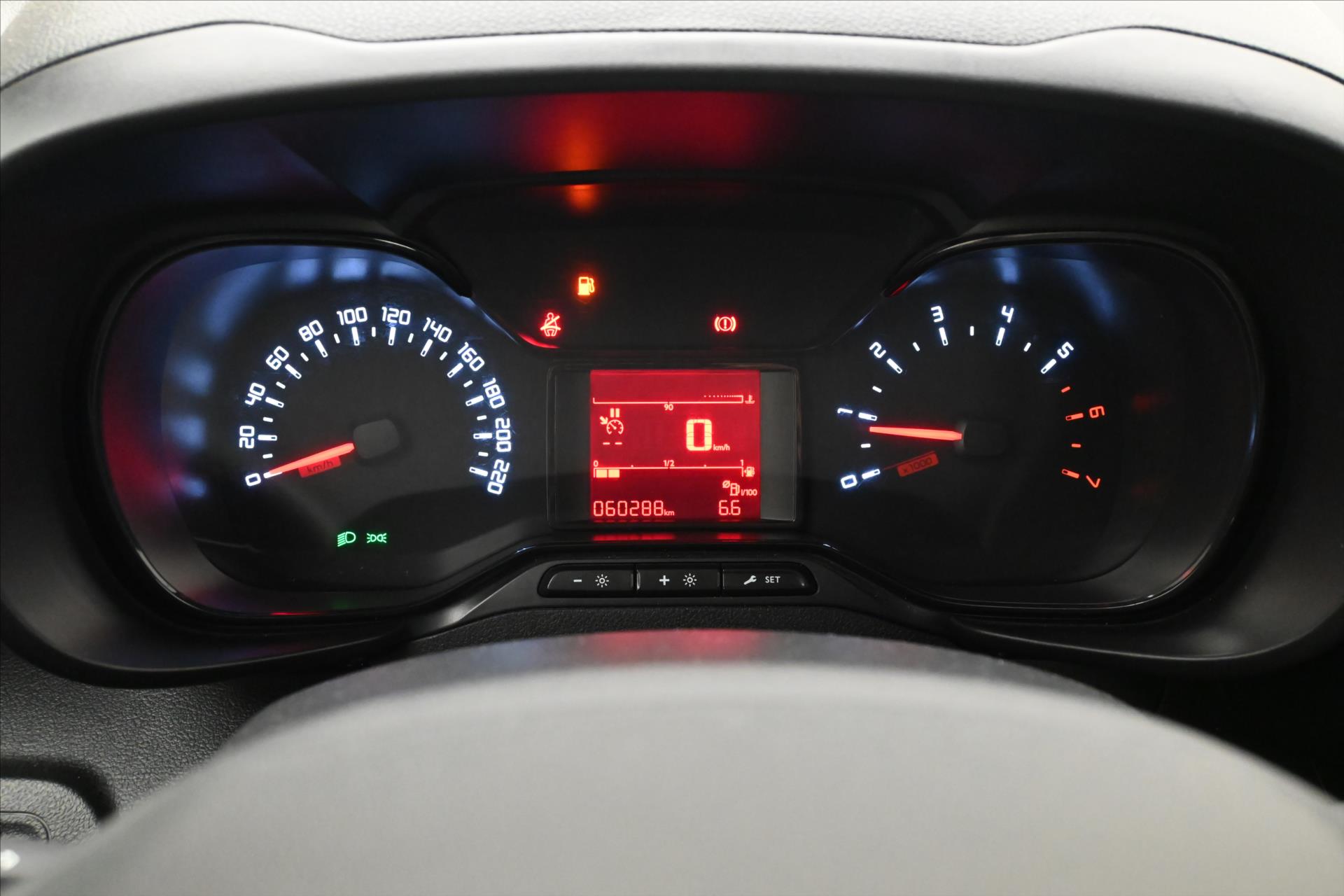 Hlavní fotografie vozu Toyota Proace 1,5 D-4D 75kW ČR 1.majitel Záruka až 5 let (16)