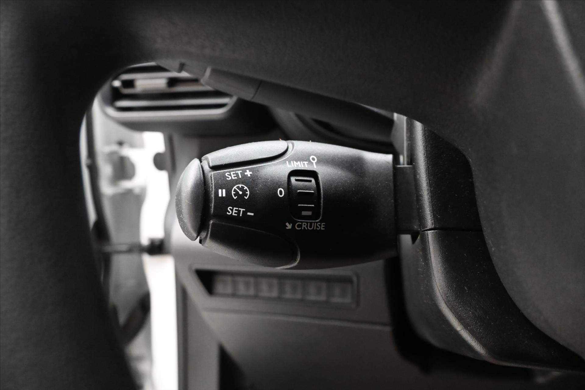 Main photo of the car Toyota Proace 1.5 D-4D 75kW CR 1st owner Warranty up to 5 years (23)