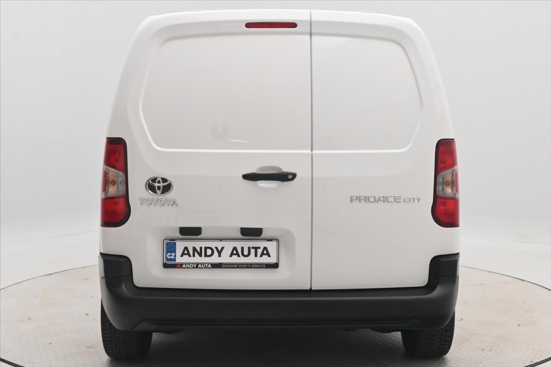 Main photo of the car Toyota Proace 1.5 D-4D 75kW CR 1st owner Warranty up to 5 years (7)