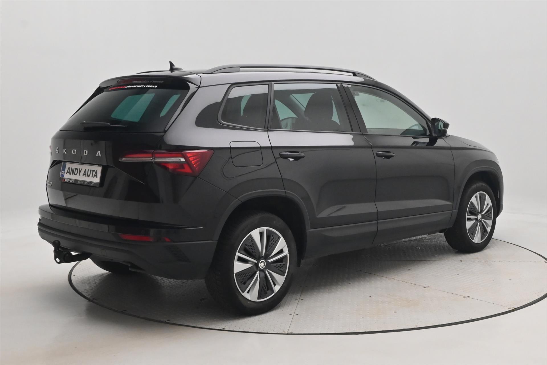 Main photo of the car Skoda Karoq 2.0 TDI 85kW DSG TOWABLE Warranty up to 5 years (6)