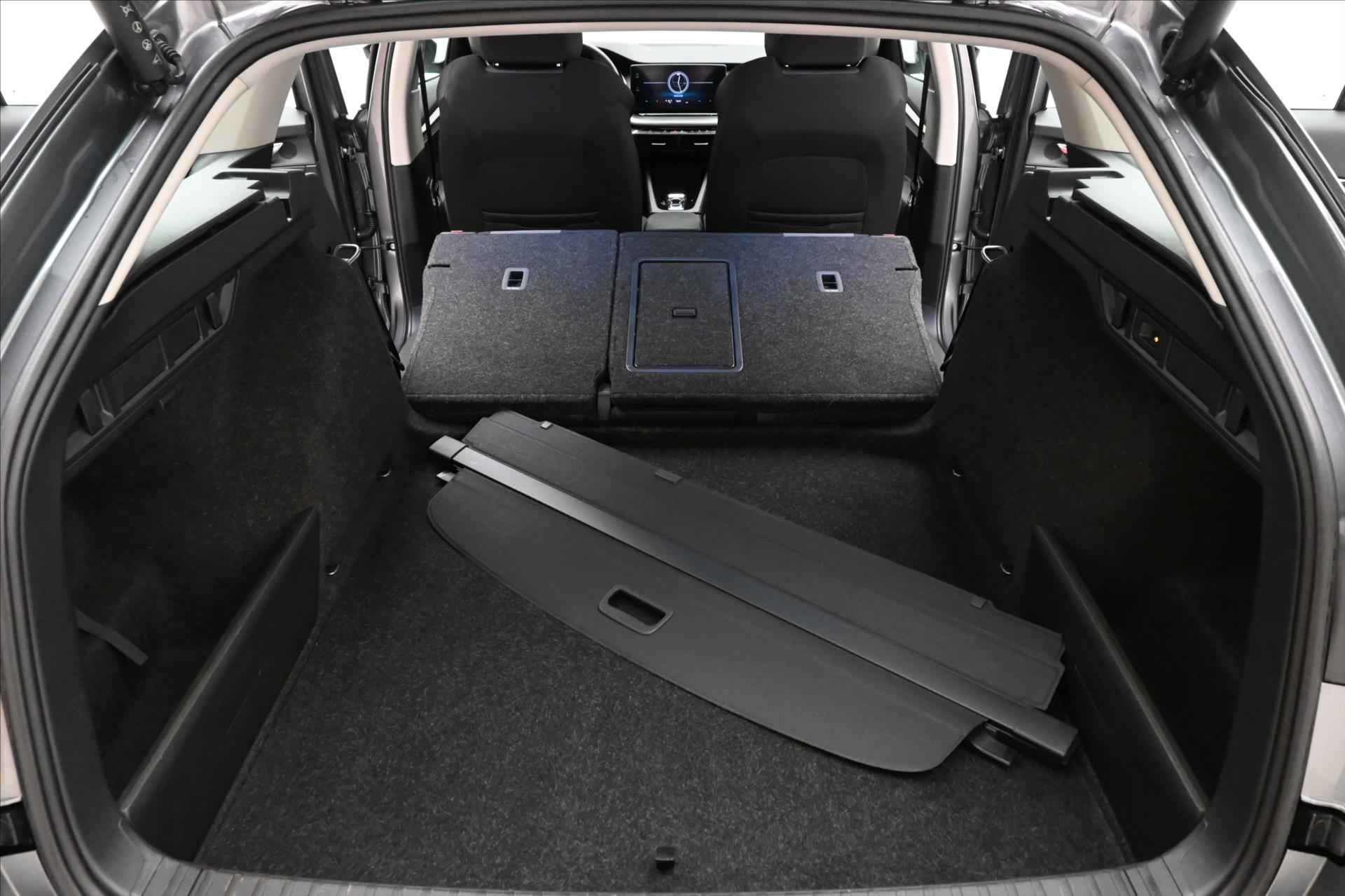 Main photo of the car Skoda Octavia 2.0 TDI 110 kW DSG Ambition Warranty up to 5 years (12)