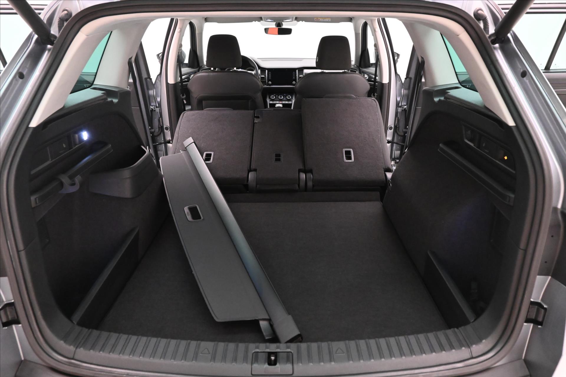 Hlavní fotografie vozu Škoda Kodiaq 1,5 TSI 110 kW Style DSG Záruka až 5 let (11)