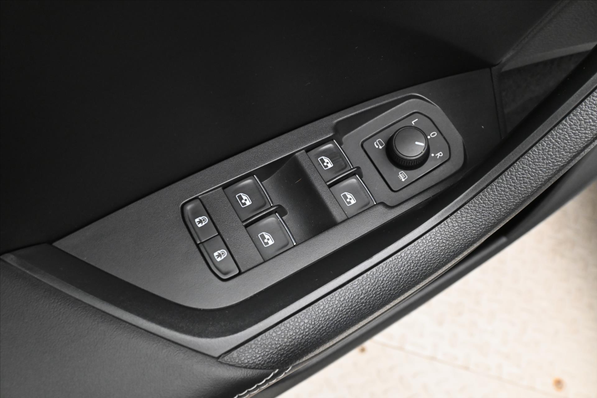 Hlavní fotografie vozu Škoda Kodiaq 1,5 TSI 110 kW Style DSG Záruka až 5 let (26)