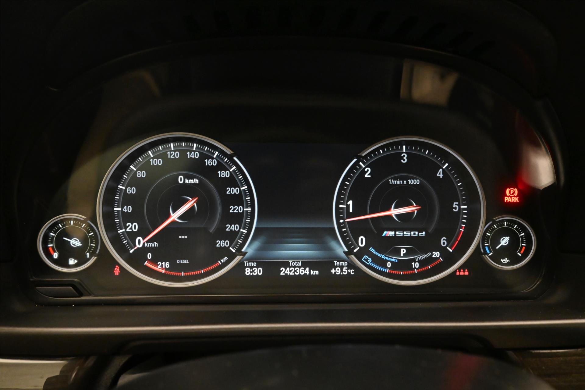 Hlavní fotografie vozu BMW Řada 5 3,0 530d 190kW xDrive M-Packet Záruka až 5 let (16)