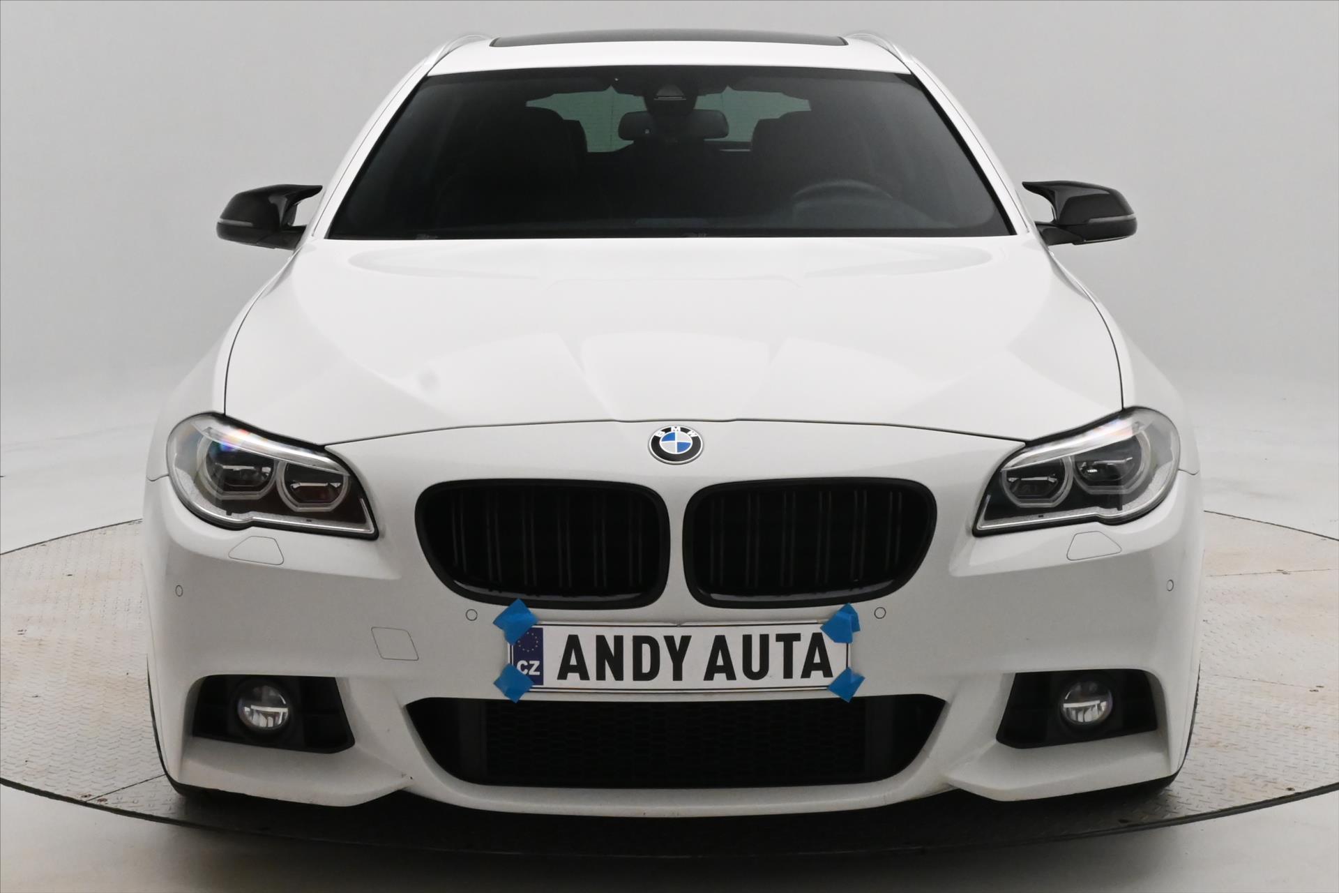 Hlavní fotografie vozu BMW Řada 5 3,0 530d 190kW xDrive M-Packet Záruka až 5 let (2)