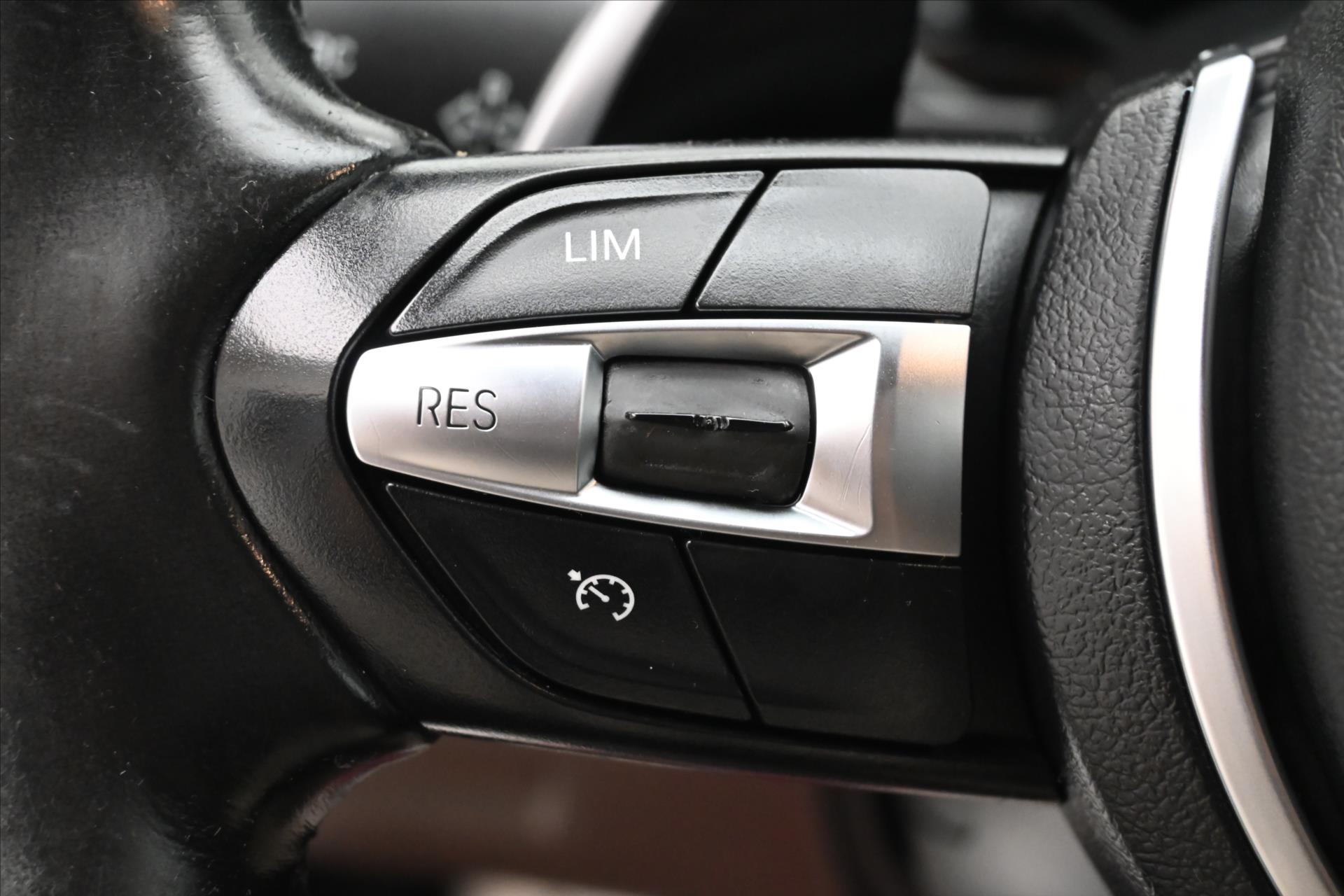 Hlavní fotografie vozu BMW Řada 5 3,0 530d 190kW xDrive M-Packet Záruka až 5 let (22)