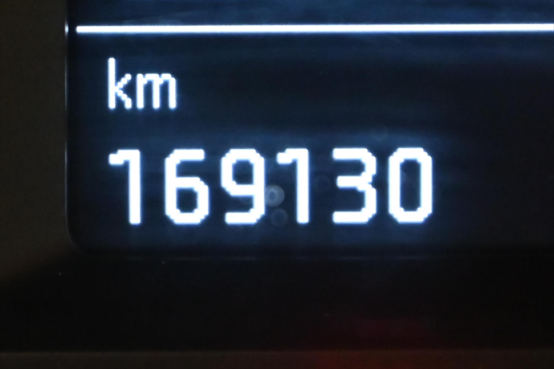 Hlavní fotografie vozu Škoda Octavia 1,6 TDI 85 KW Ambition Záruka až 5 let (17)