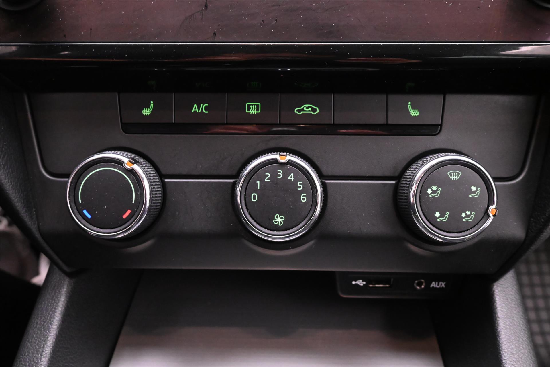 Hlavní fotografie vozu Škoda Octavia 1,6 TDI 85kW Ambition Záruka až 5 let (21)