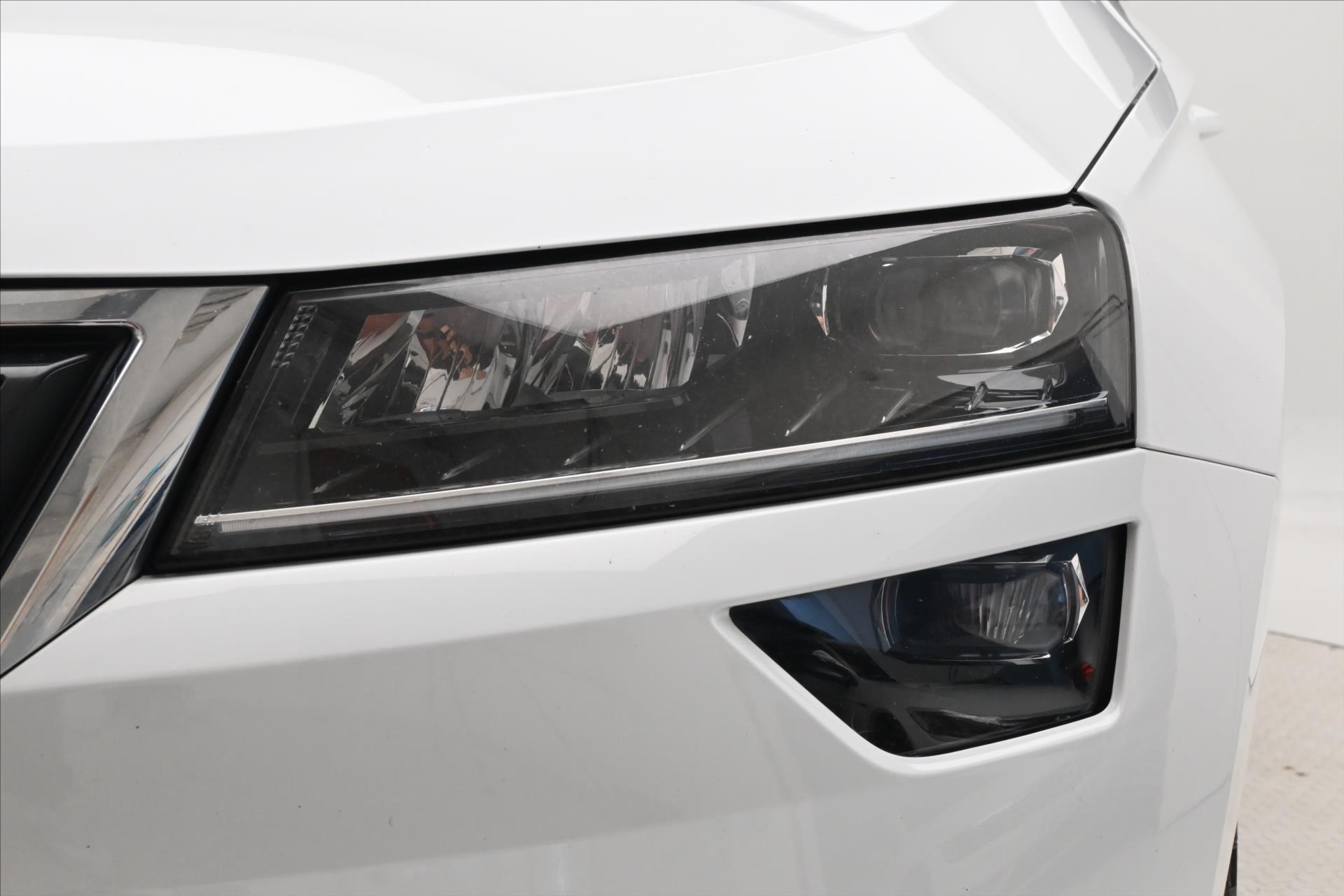 Hlavní fotografie vozu Škoda Karoq 2,0 TDI 110 kW Clever Záruka až 5 let (30)