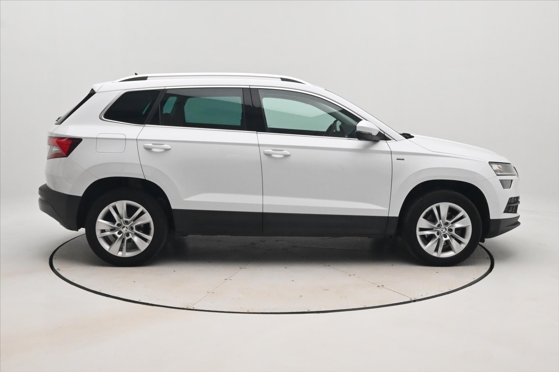 Hlavní fotografie vozu Škoda Karoq 2,0 TDI 110 kW Clever Záruka až 5 let (4)