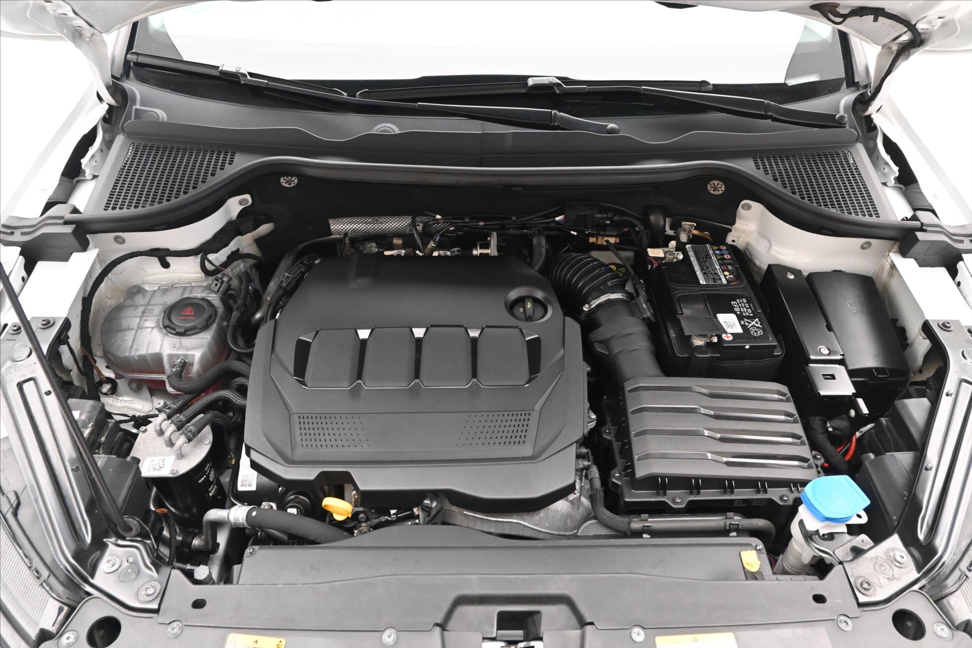 Hlavní fotografie vozu Škoda Karoq 2,0 TDI 110 kW Clever Záruka až 5 let (9)