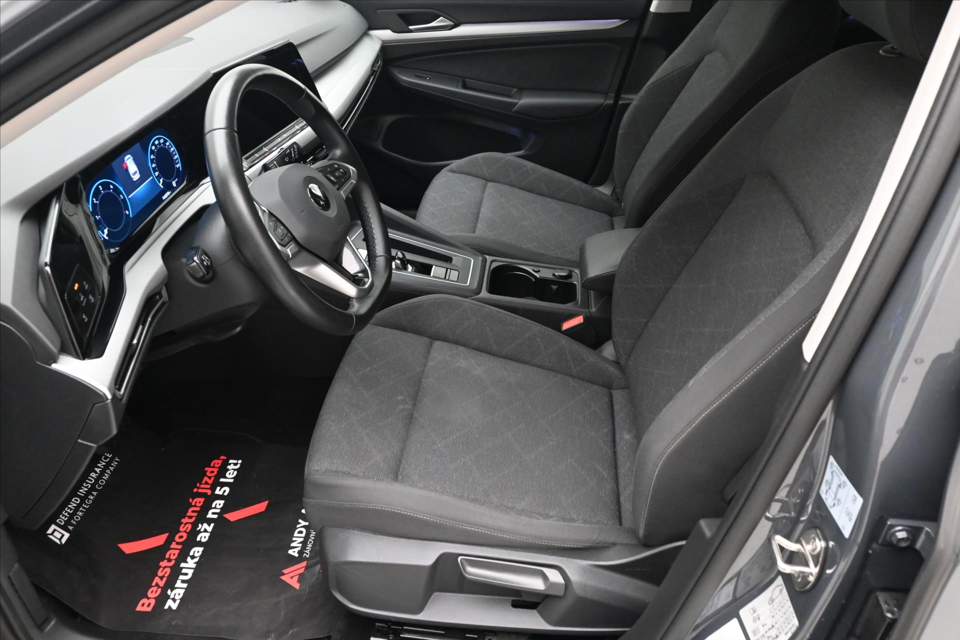 Hlavní fotografie vozu Volkswagen Golf 2,0 TDI 110 kW DSG Life Záruka až 5 let (13)