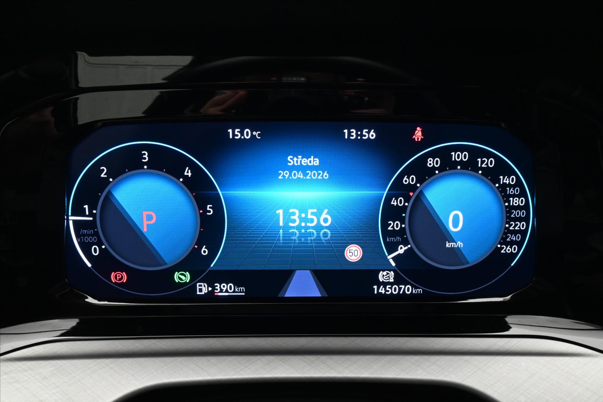 Hlavní fotografie vozu Volkswagen Golf 2,0 TDI 110 kW DSG Life Záruka až 5 let (16)