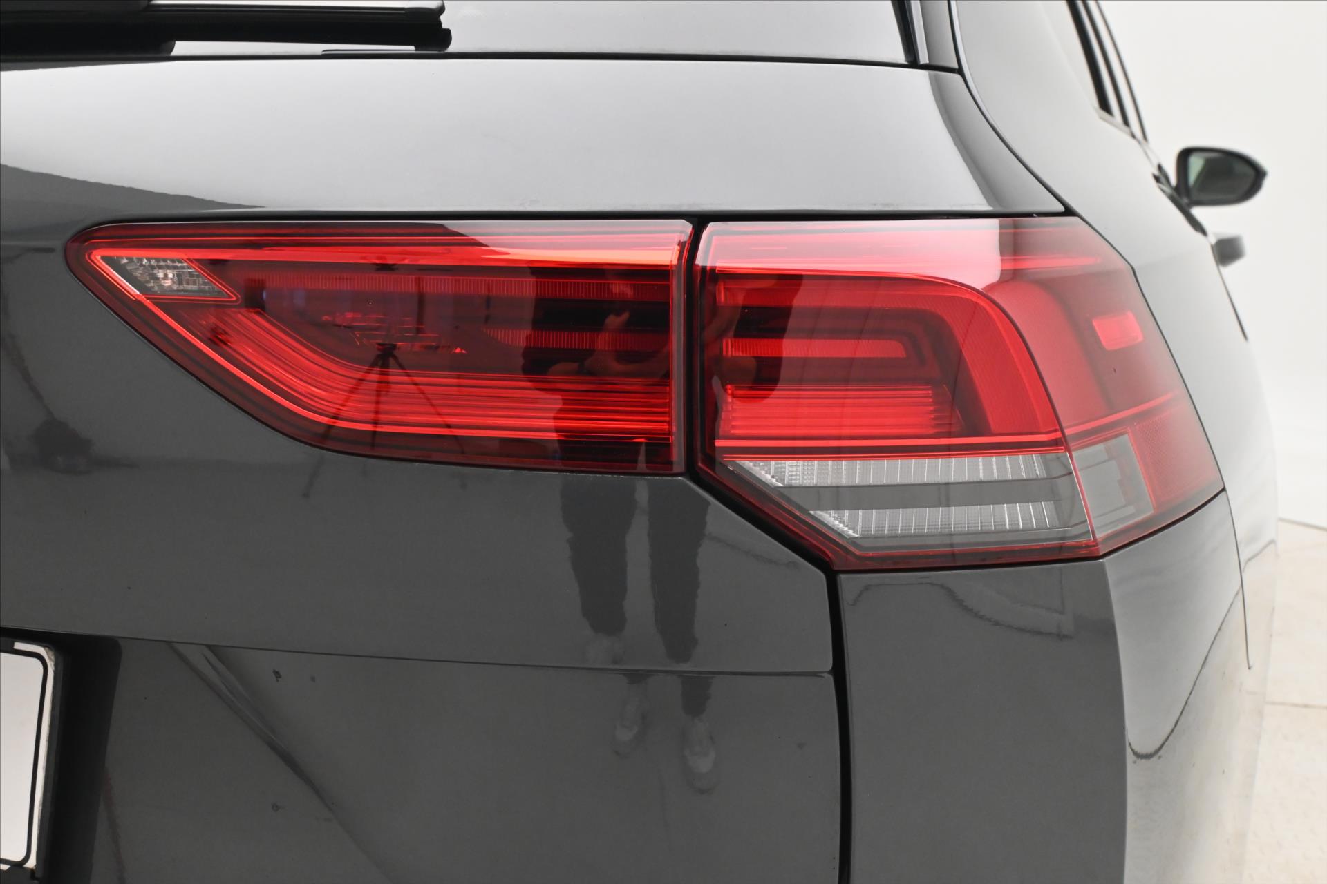 Hlavní fotografie vozu Volkswagen Golf 2,0 TDI 110 kW DSG Life Záruka až 5 let (29)