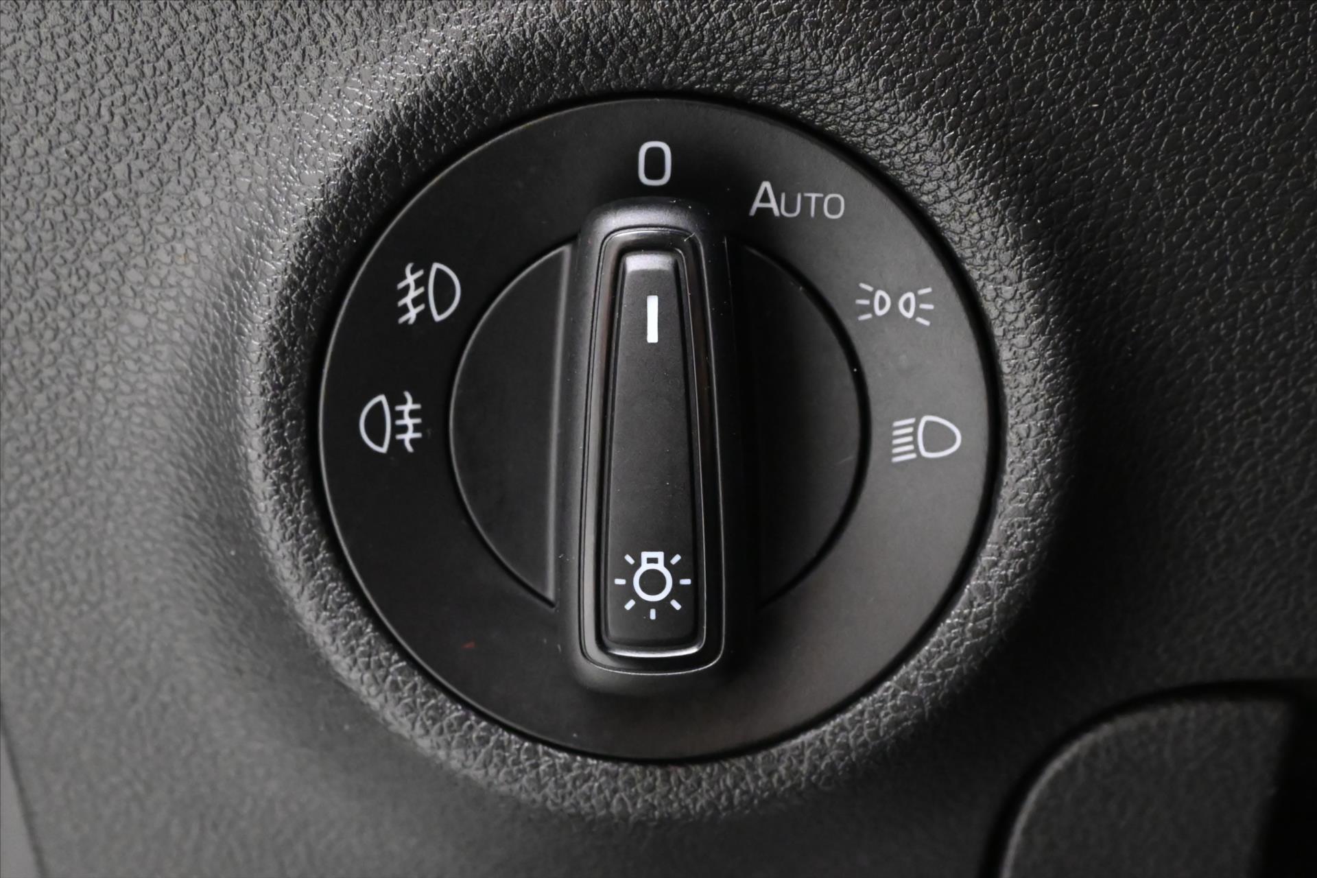 Main photo of the car Skoda Karoq 1.5 TSI 110kW Sportline Business Warranty up to 5 years (26)