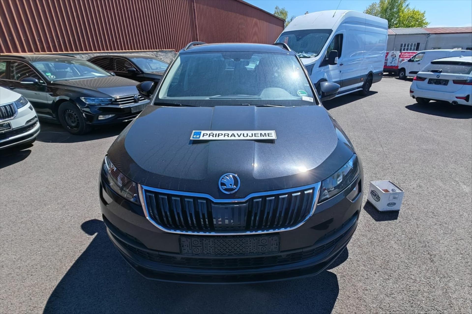 Hlavní fotografie vozu Škoda Karoq 1,5 TSI 110kW DSG Business VŮZ PŘIPRAVUJEME K PRODEJI (1)