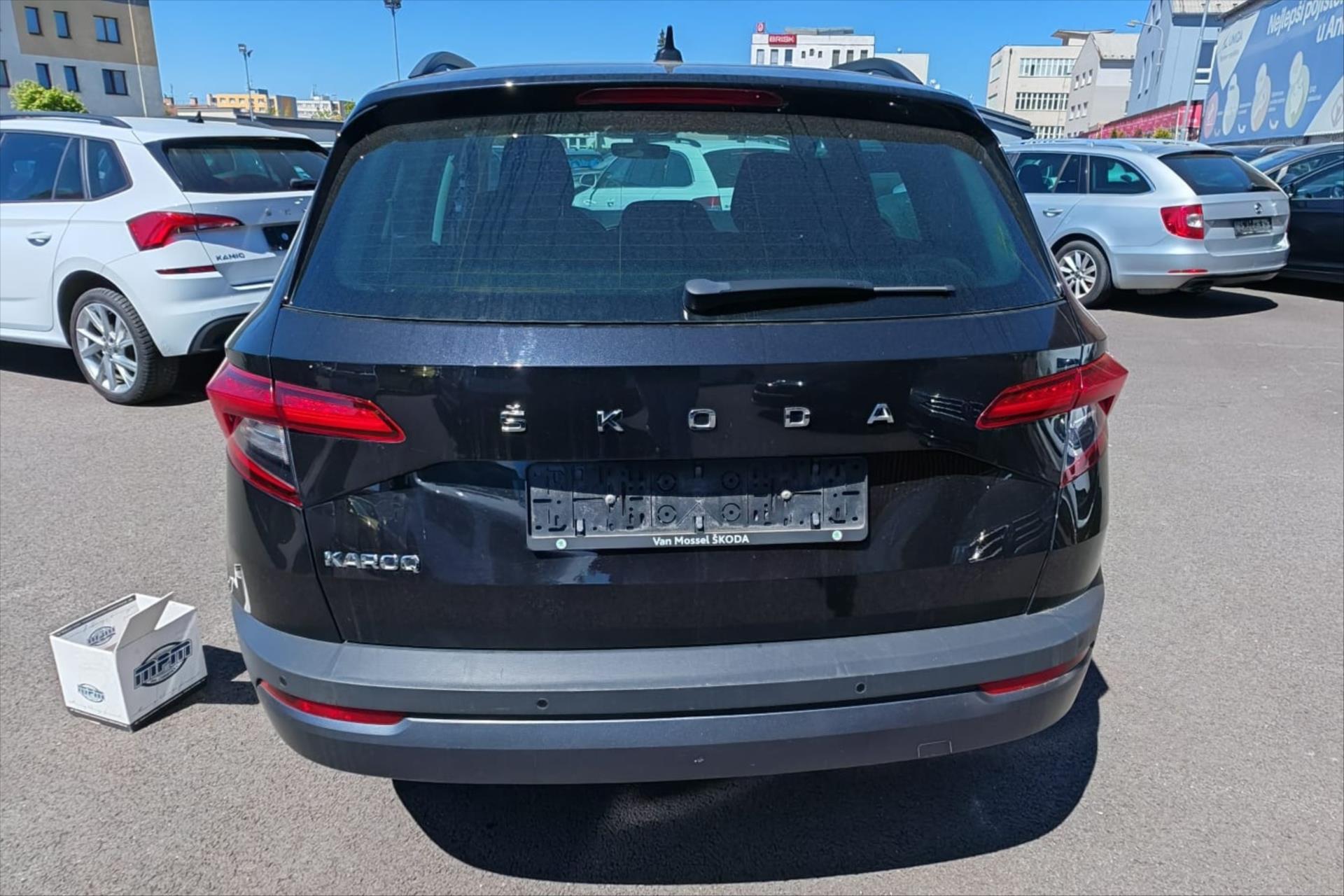 Hlavní fotografie vozu Škoda Karoq 1,5 TSI 110kW DSG Business VŮZ PŘIPRAVUJEME K PRODEJI (4)