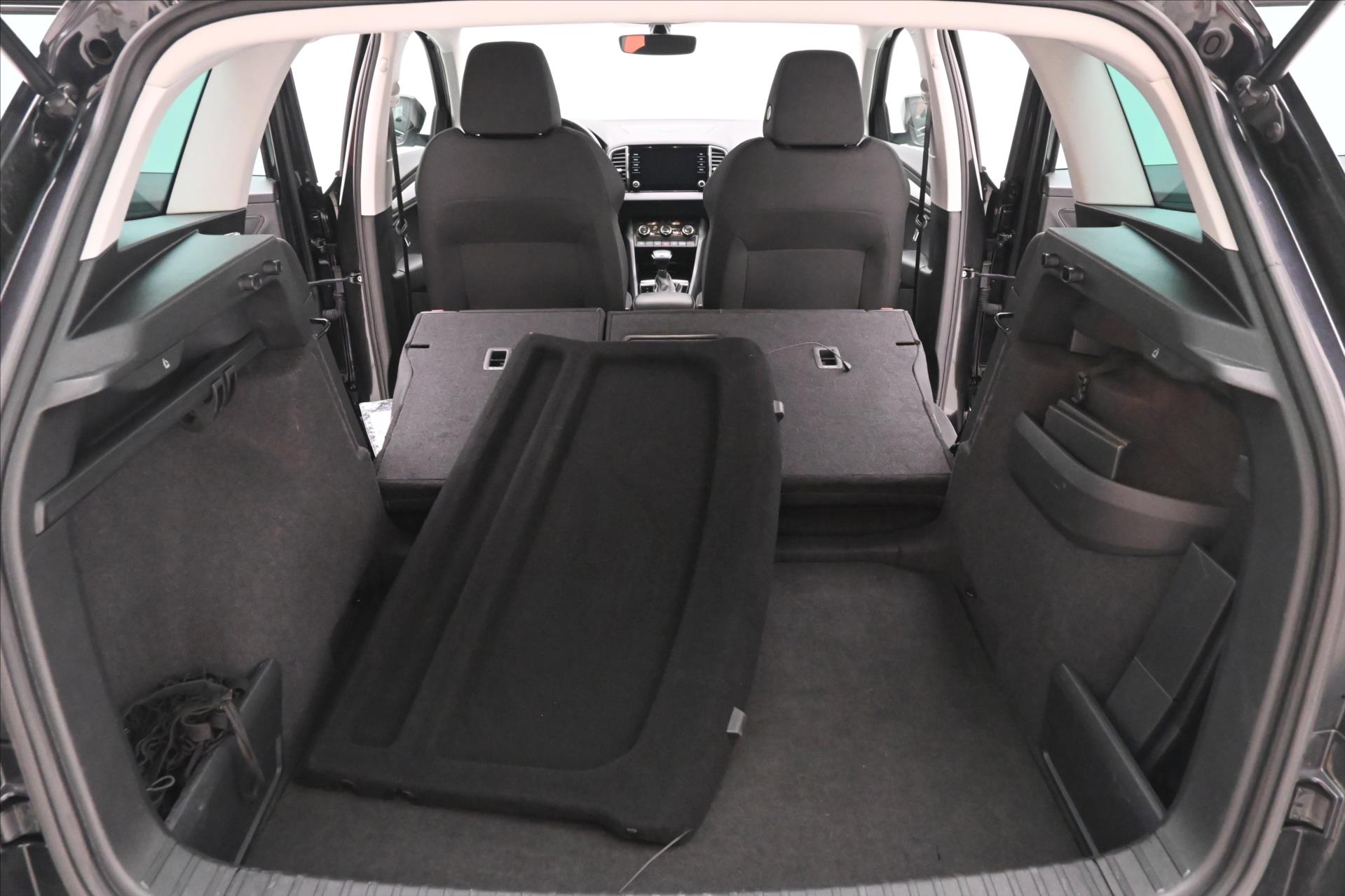 Main photo of the car Skoda Karoq 1.5 TSI 110kW DSG Business Warranty up to 5 years (11)