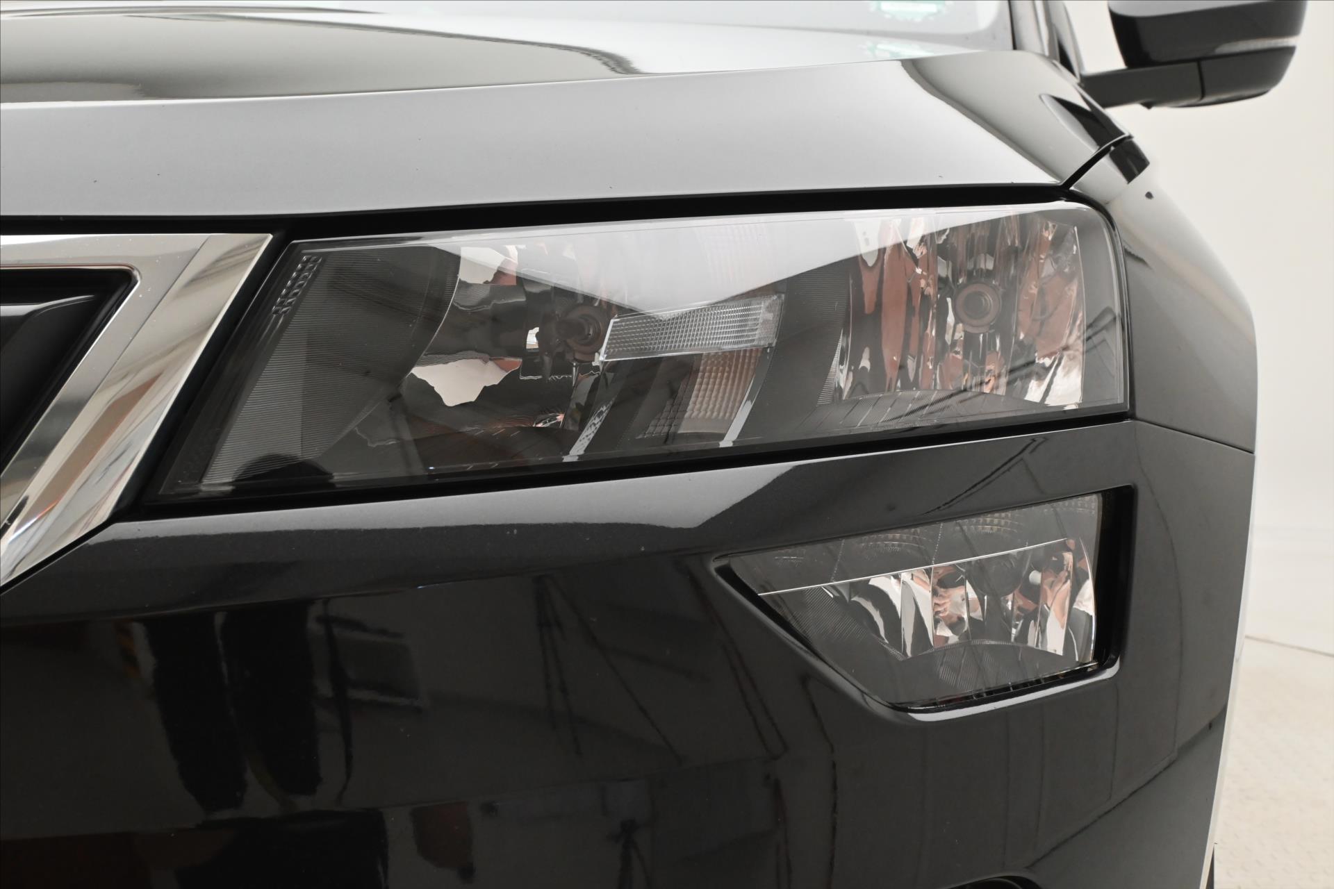 Main photo of the car Skoda Karoq 1.5 TSI 110kW DSG Business Warranty up to 5 years (29)
