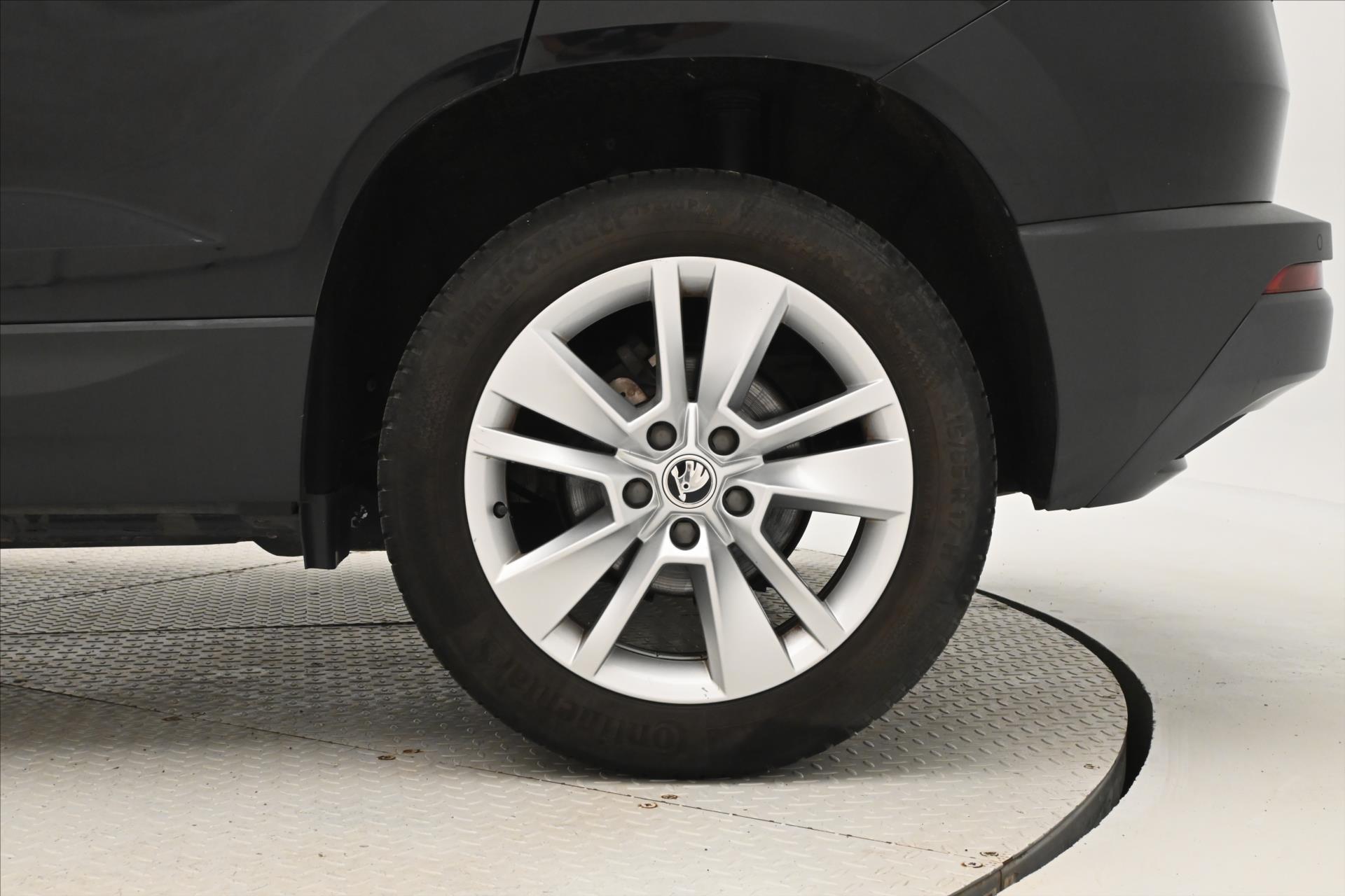 Main photo of the car Skoda Karoq 1.5 TSI 110kW DSG Business Warranty up to 5 years (31)