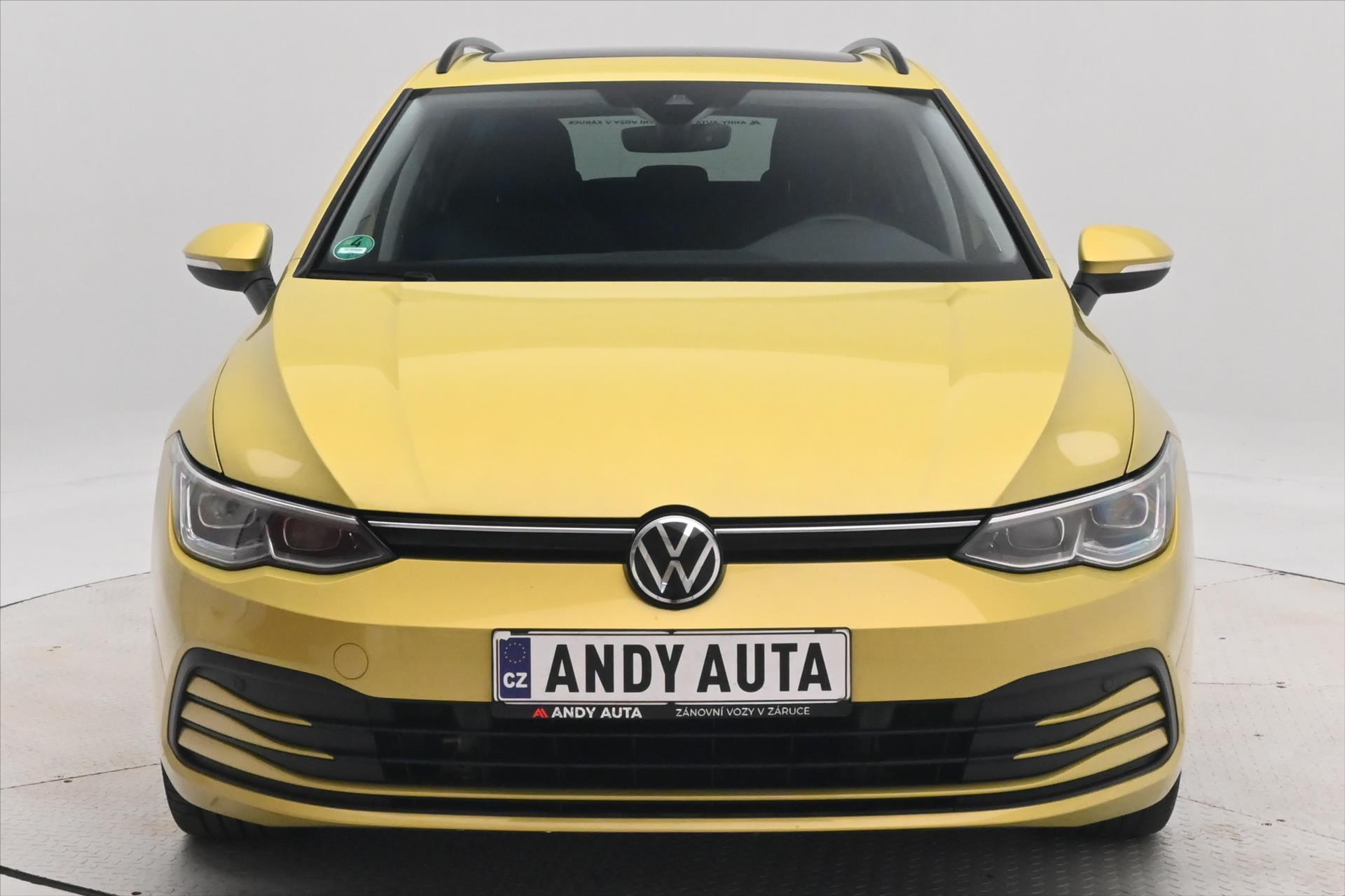Volkswagen Golf 2,0 TDI 110kW Life Záruka až 5 let