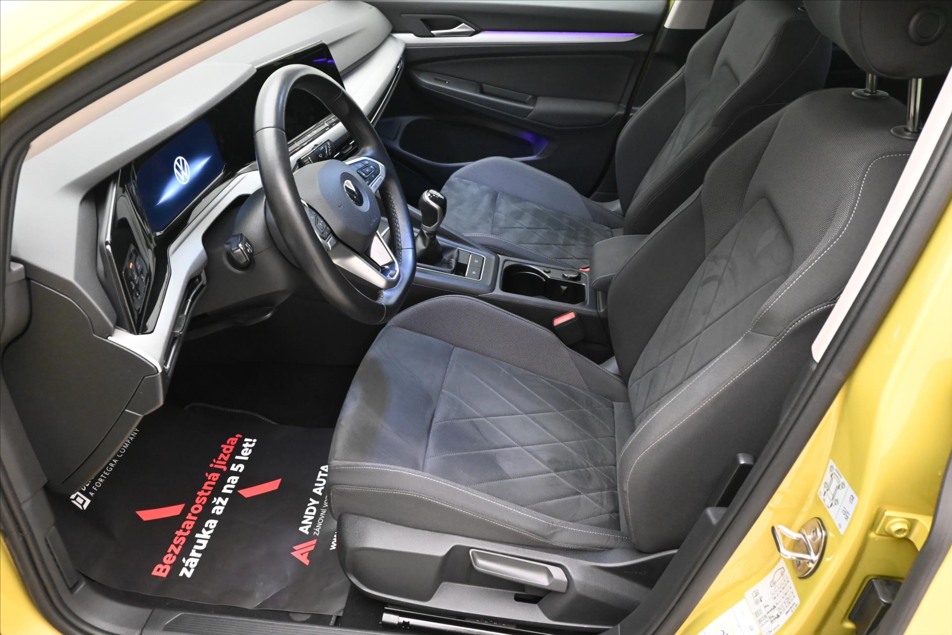 Hlavní fotografie vozu Volkswagen Golf 2,0 TDI 110kW Life Záruka až 5 let (12)