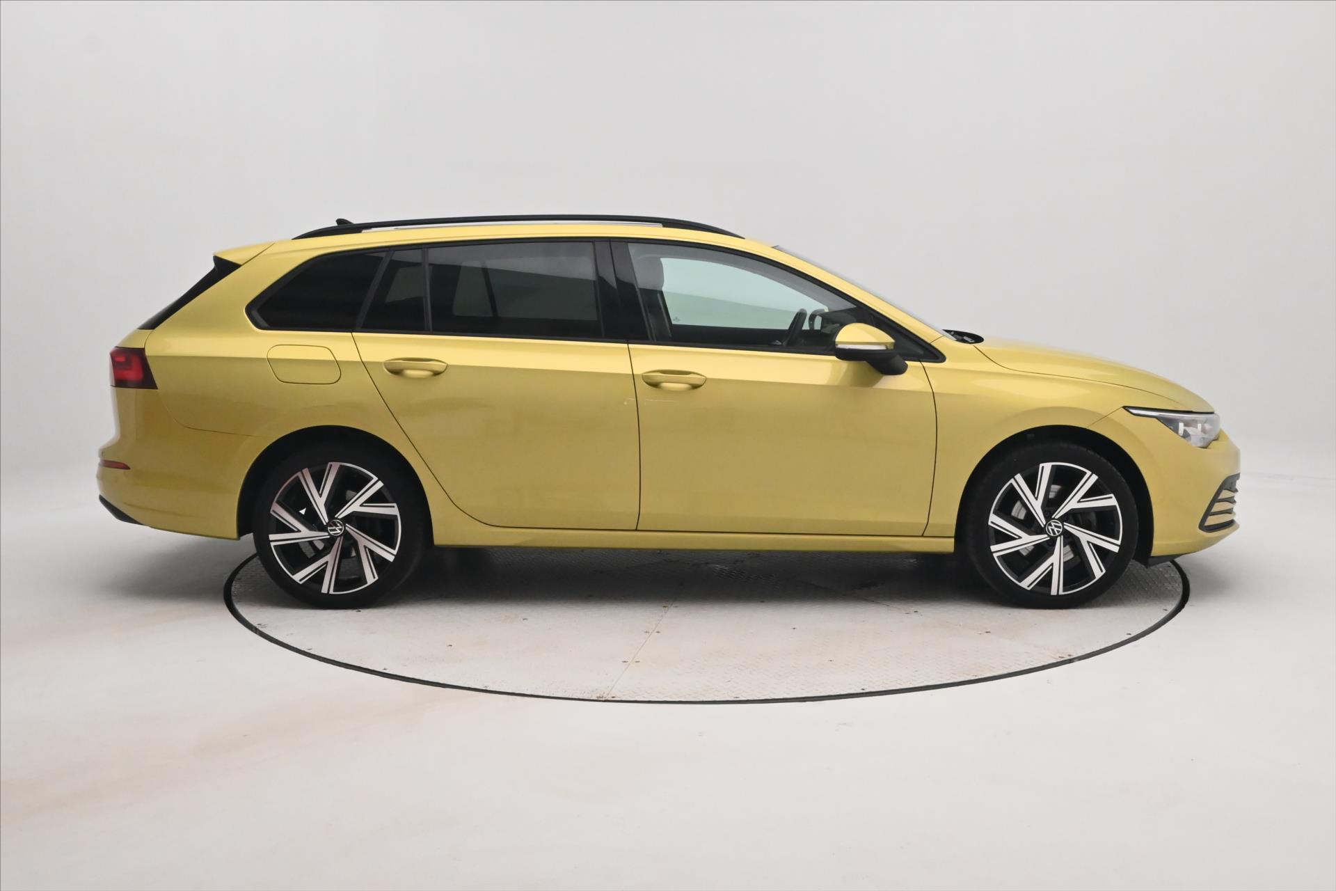 Hlavní fotografie vozu Volkswagen Golf 2,0 TDI 110kW Life Záruka až 5 let (4)