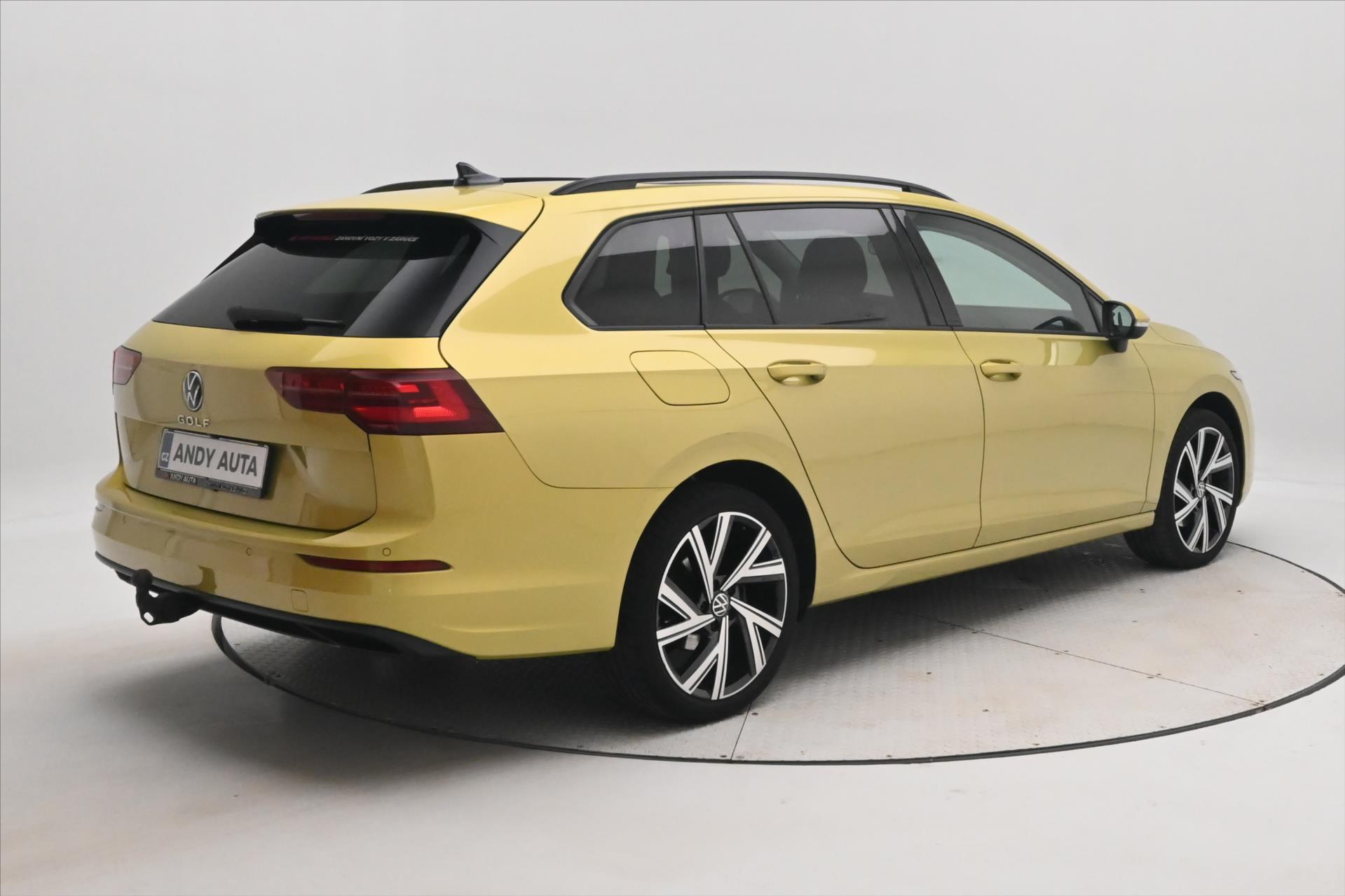 Hlavní fotografie vozu Volkswagen Golf 2,0 TDI 110kW Life Záruka až 5 let (5)