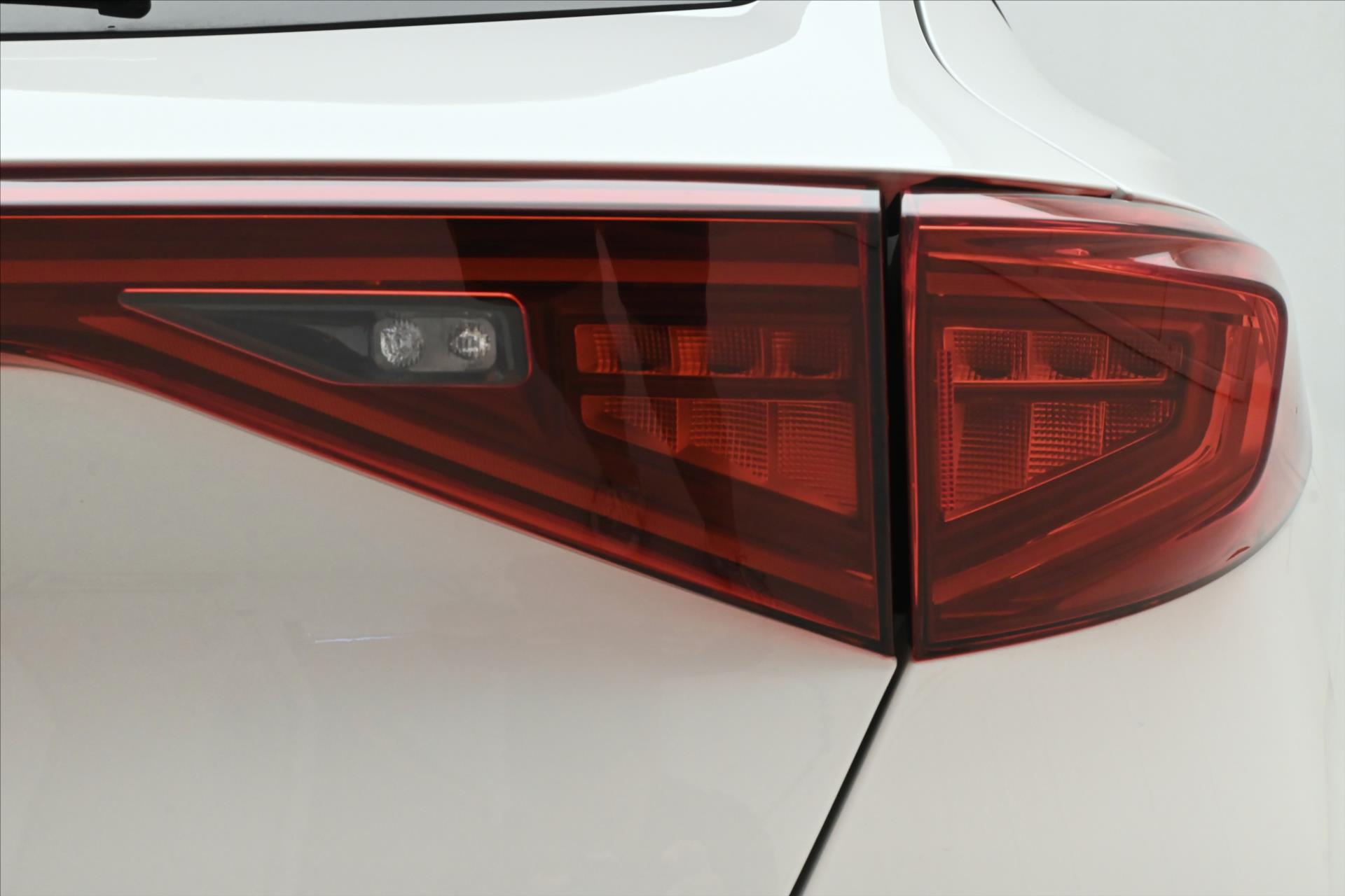 Hlavní fotografie vozu Cupra Formentor 2,0 TDI 110 kW Záruka až 5 let (29)