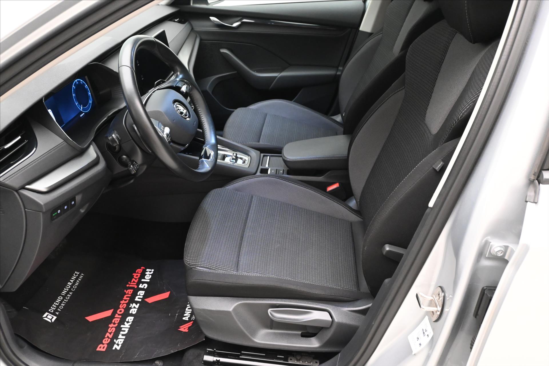 Hlavní fotografie vozu Škoda Octavia 2,0 TDI 110 kW DSG 4x4 NAVI Záruka až 5 let (14)
