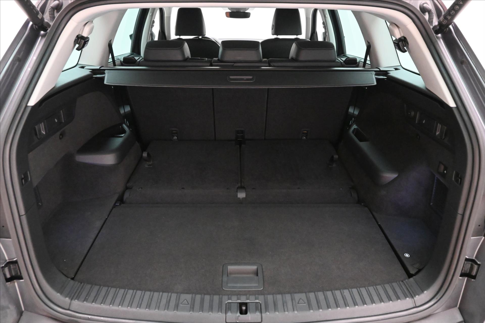 Hlavní fotografie vozu Škoda Kodiaq 2,0 TDI 110kW DSG 7 míst Style Záruka až 5 let (11)