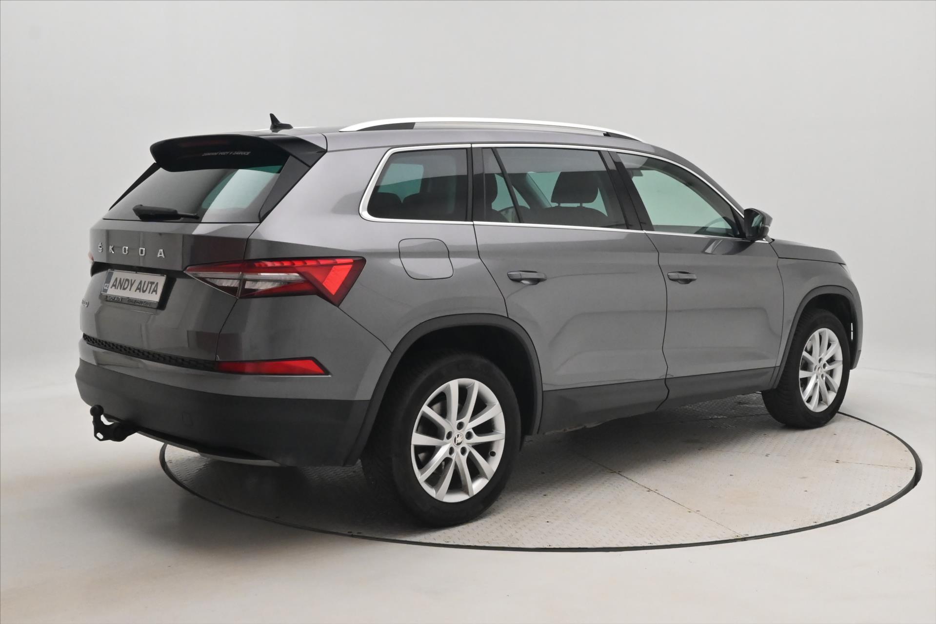 Hlavní fotografie vozu Škoda Kodiaq 2,0 TDI 110kW DSG 7 míst Style Záruka až 5 let (5)