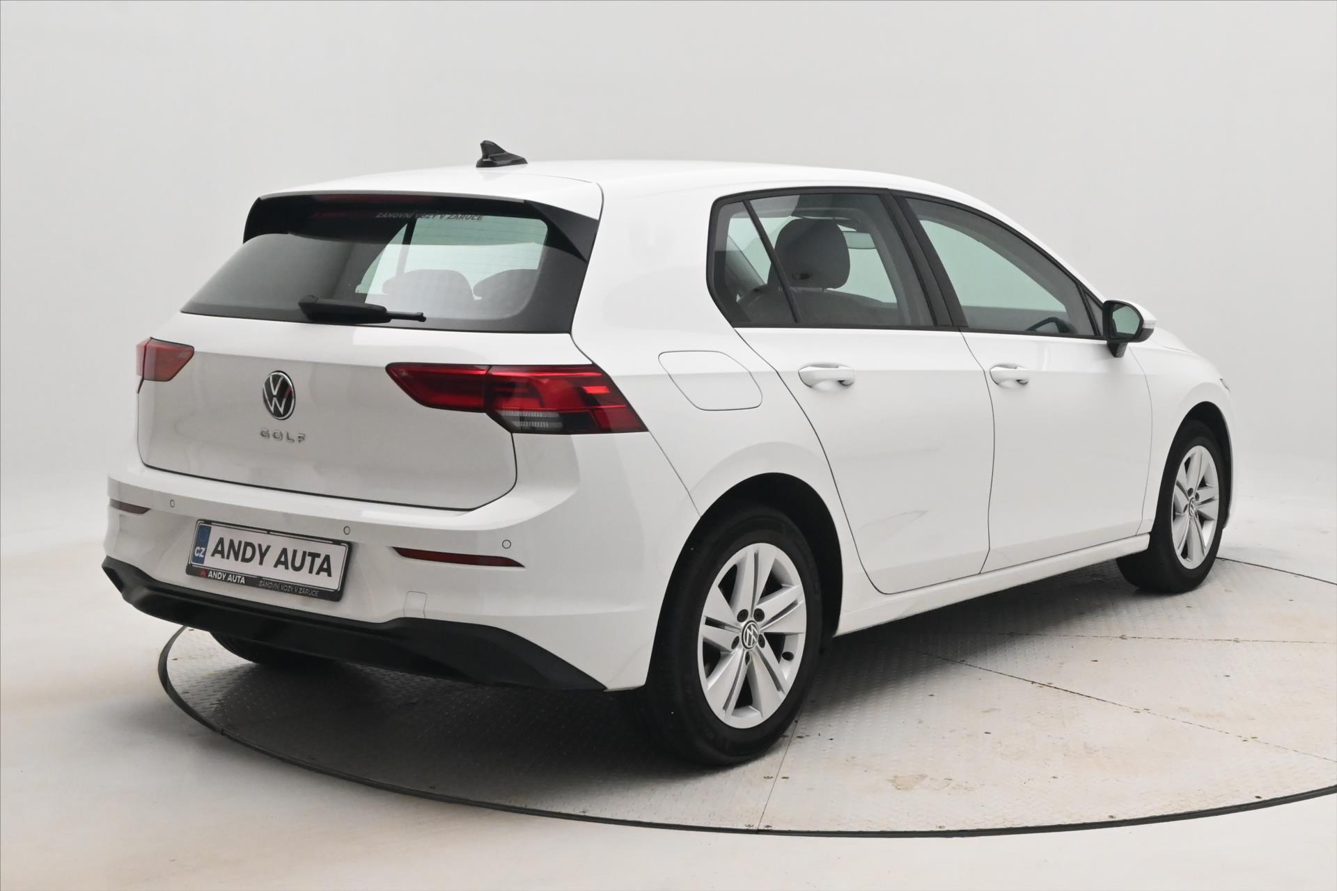 Hlavní fotografie vozu Volkswagen Golf 2,0 TDI 85 kW Life Záruka až 5 let (5)