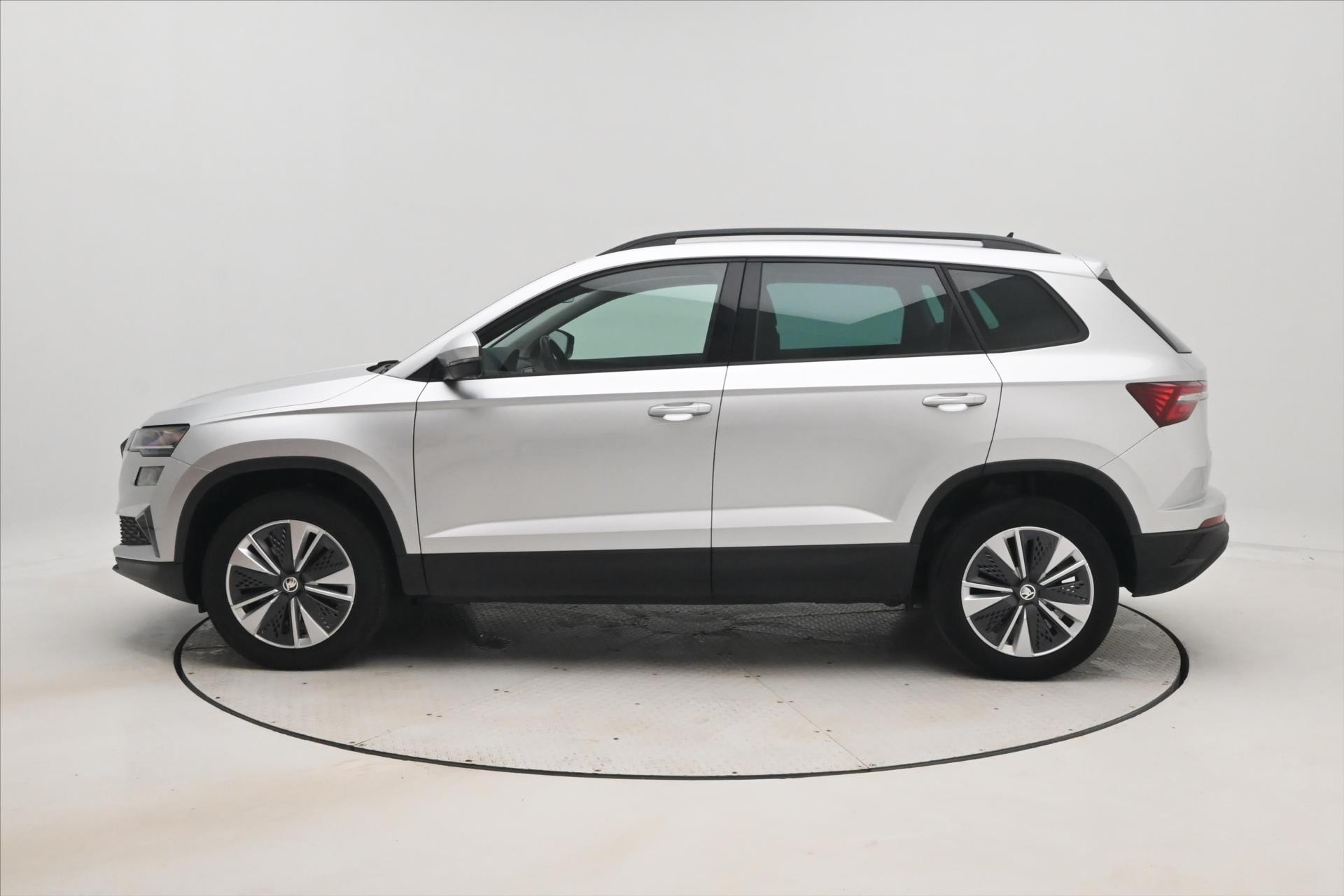 Hlavní fotografie vozu Škoda Karoq 2,0 TDI 85 kW DSG Ambition Záruka až 5 let (8)