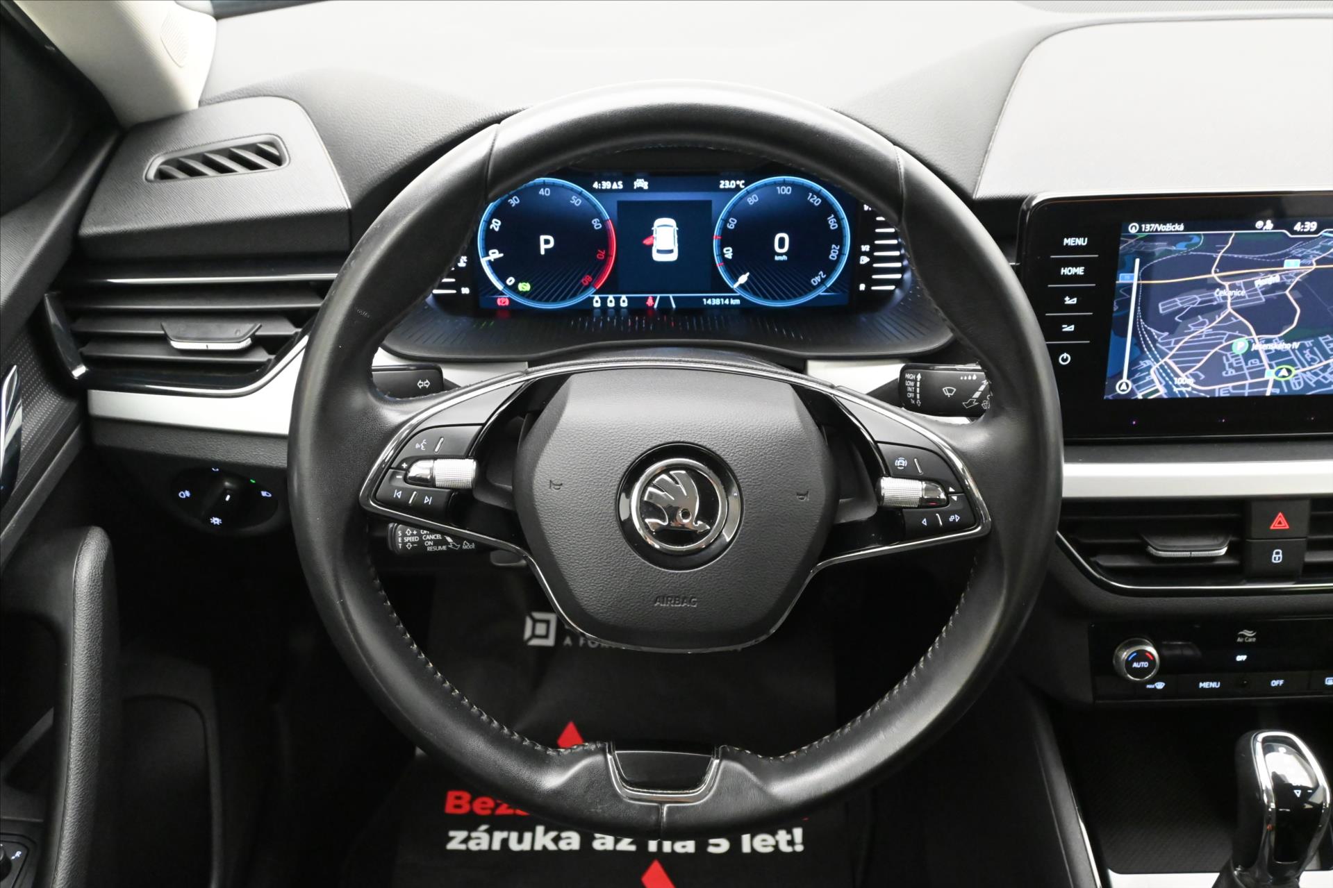 Hlavní fotografie vozu Škoda Kamiq 1,0 TSI 81kW DSG Ambition Záruka až 5 let (18)