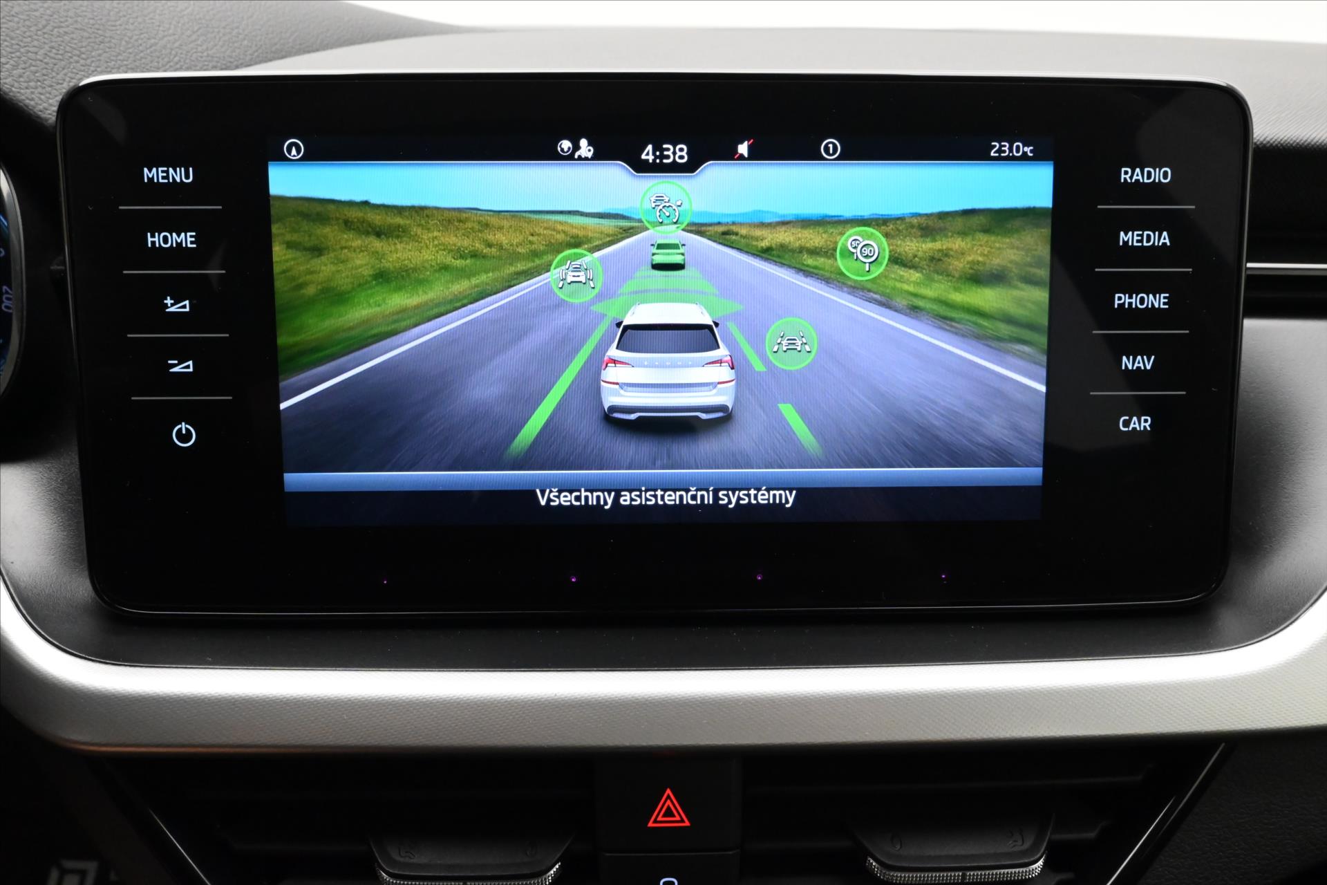Hlavní fotografie vozu Škoda Kamiq 1,0 TSI 81kW DSG Ambition Záruka až 5 let (19)