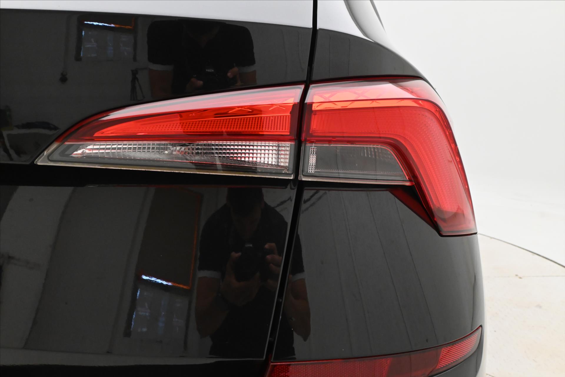 Hlavní fotografie vozu Škoda Kamiq 1,0 TSI 81kW DSG Ambition Záruka až 5 let (29)