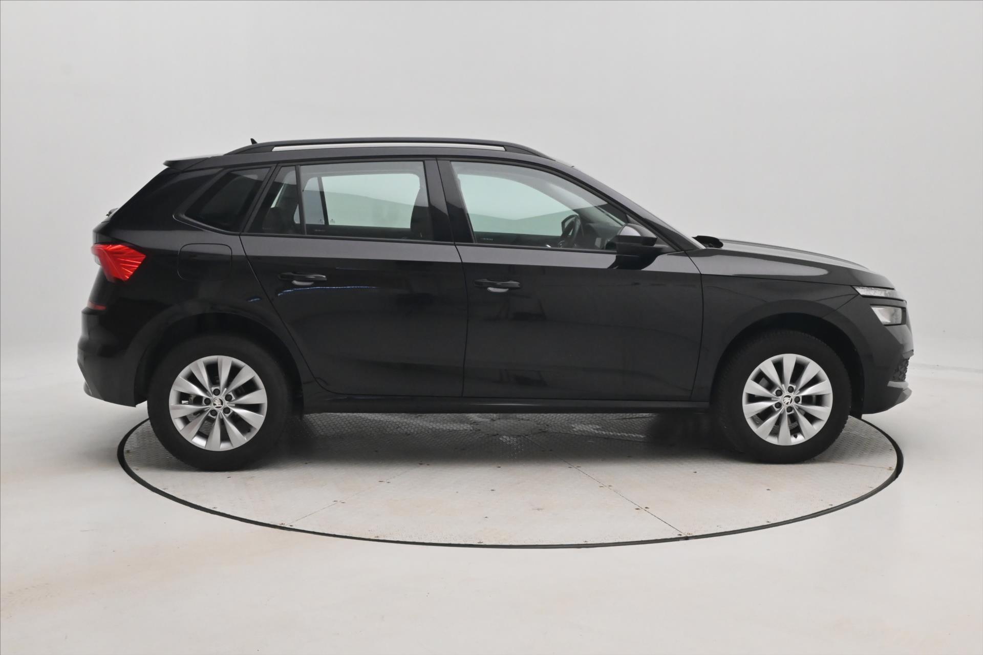 Hlavní fotografie vozu Škoda Kamiq 1,0 TSI 81kW DSG Ambition Záruka až 5 let (4)