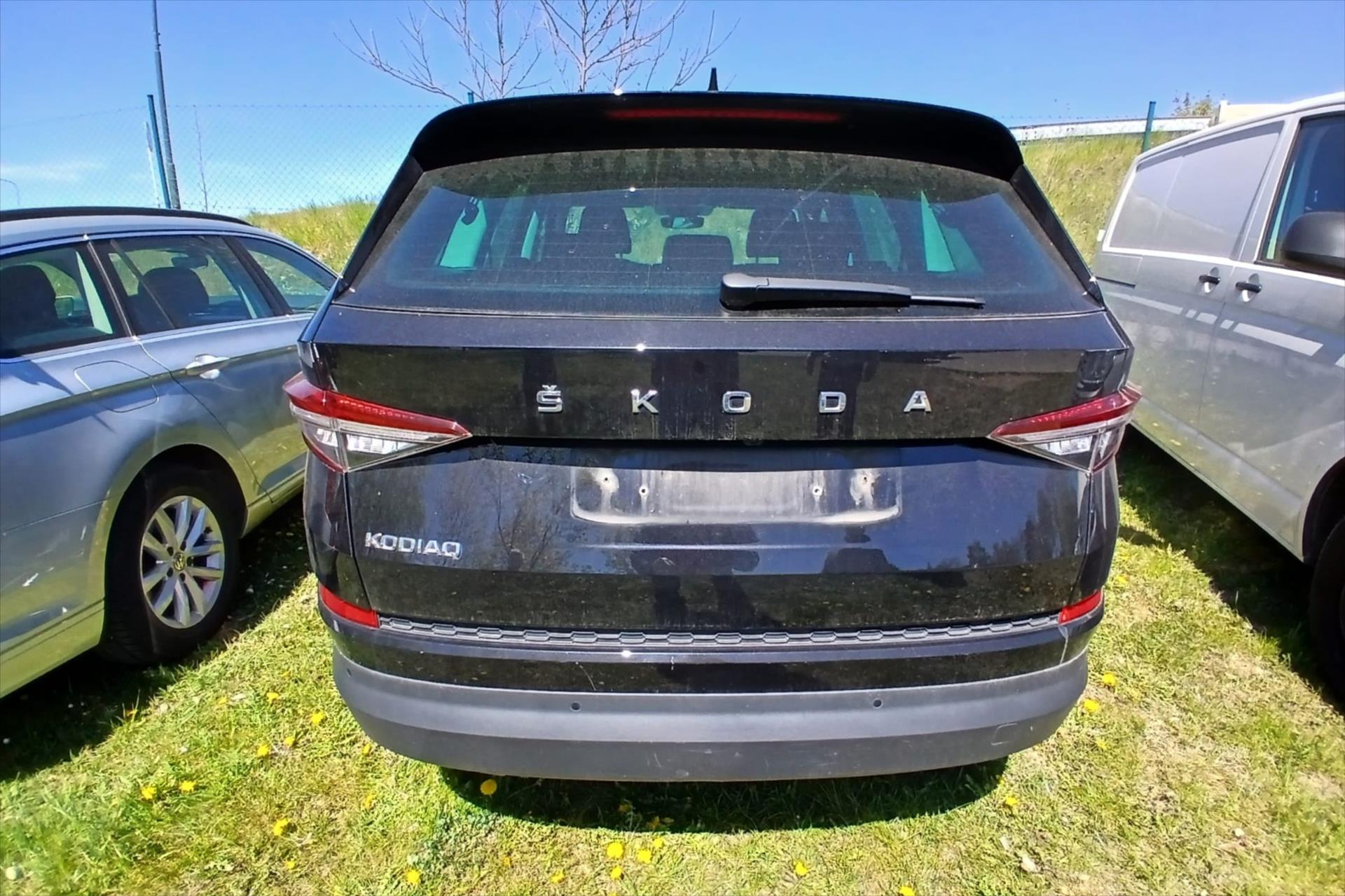 Hlavní fotografie vozu Škoda Kodiaq 2,0 TDI 110kW DSG 7 míst VŮZ PŘIPRAVUJEME K PRODEJI (4)