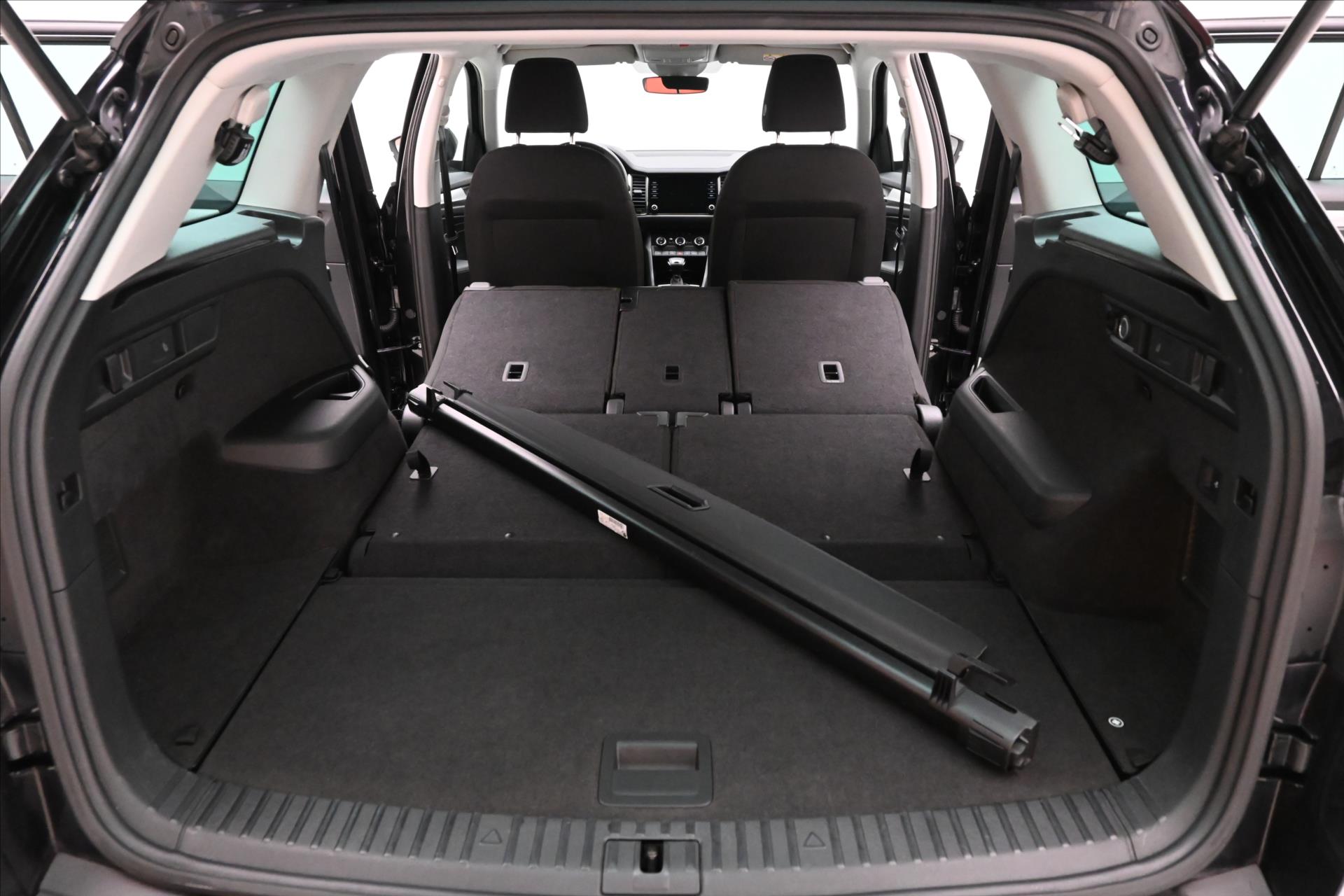 Main photo of the car Skoda Kodiaq 2.0 TDI 110kW DSG 7 seats Warranty up to 5 years (12)