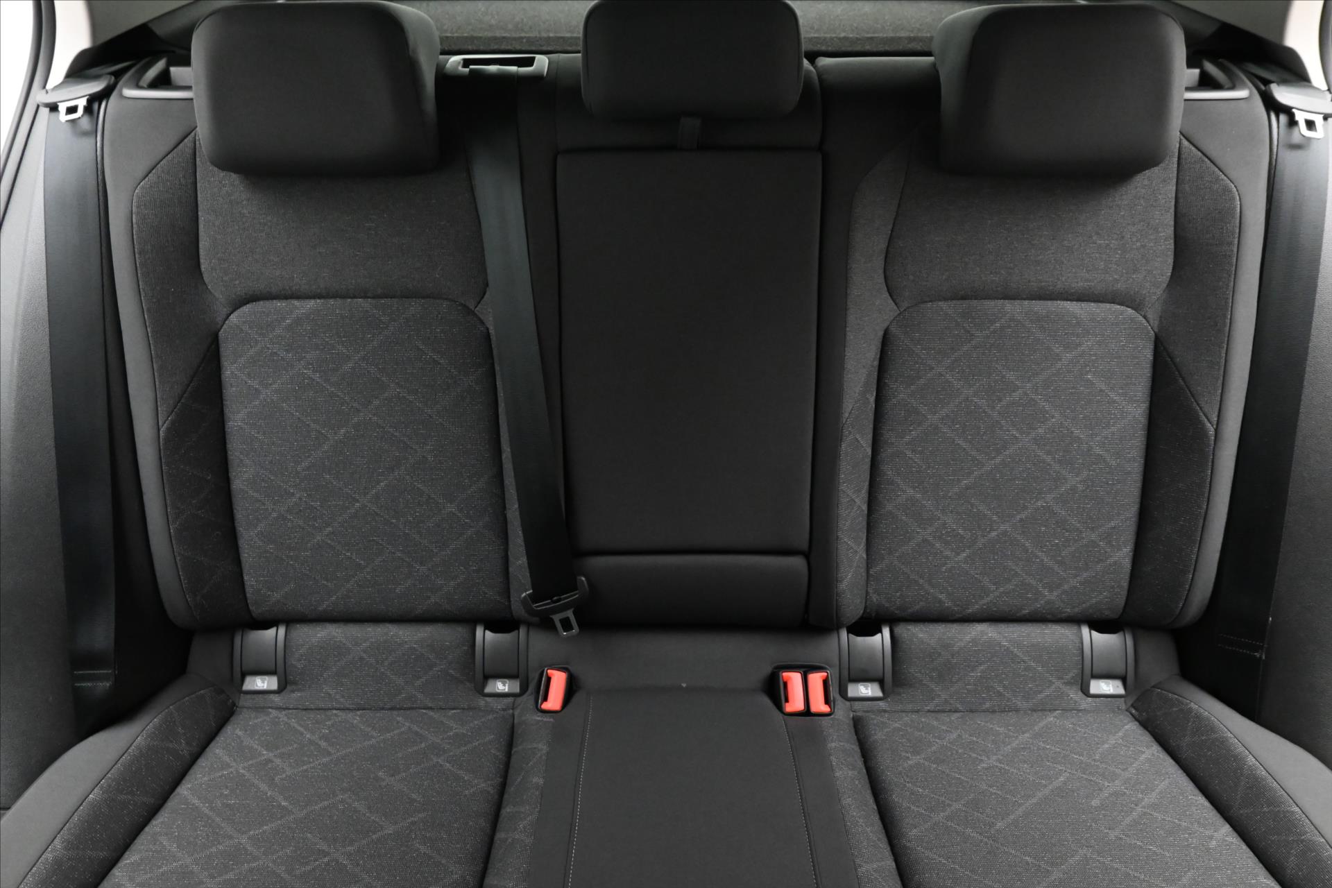 Hlavní fotografie vozu Volkswagen Golf 2,0 TDI 85kW Life Záruka až 5 let (28)